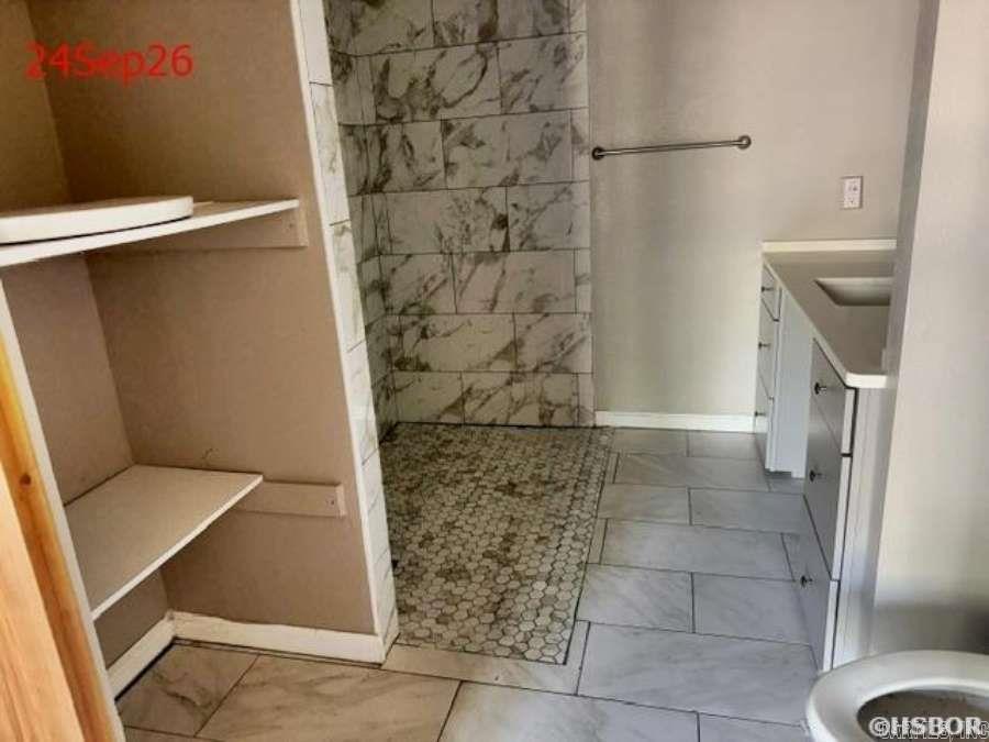 209 Pebble Beach Drive Property Photo 15