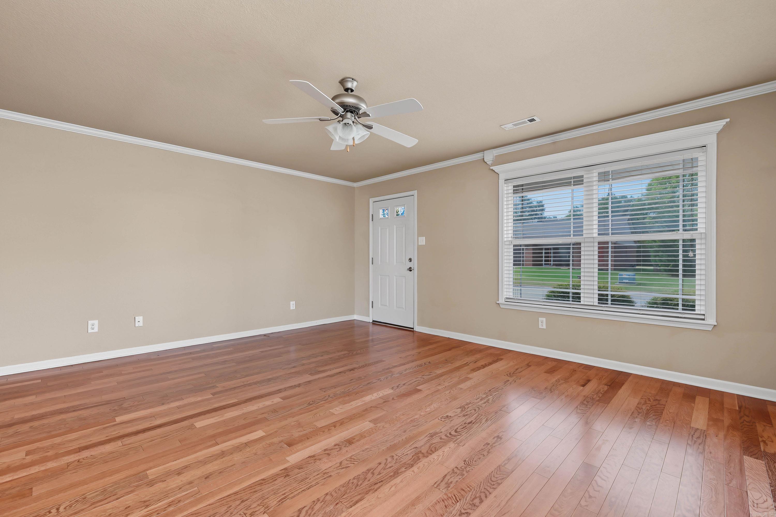 5432 Trammel Estates Drive Property Photo 6