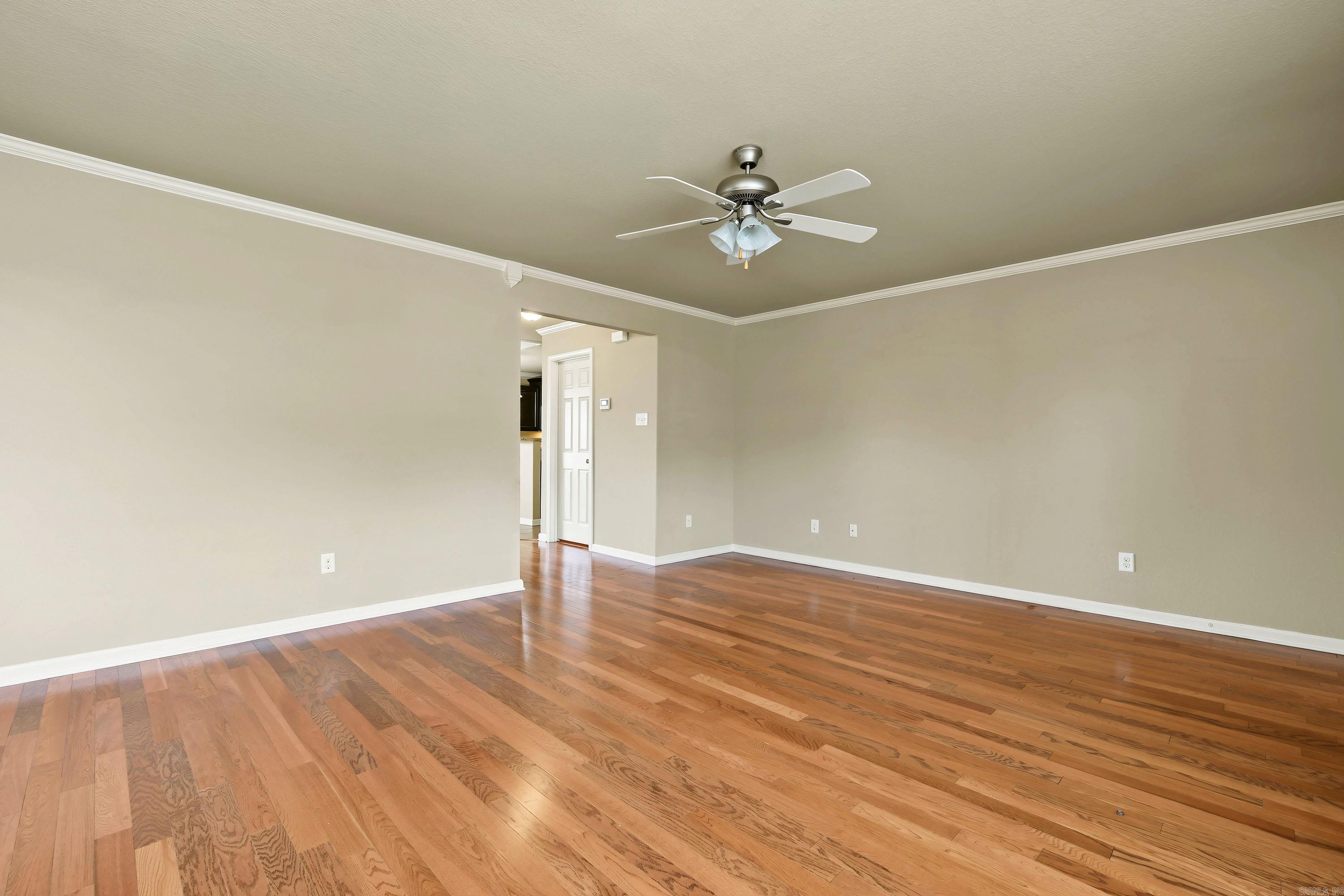 5432 Trammel Estates Drive Property Photo 7