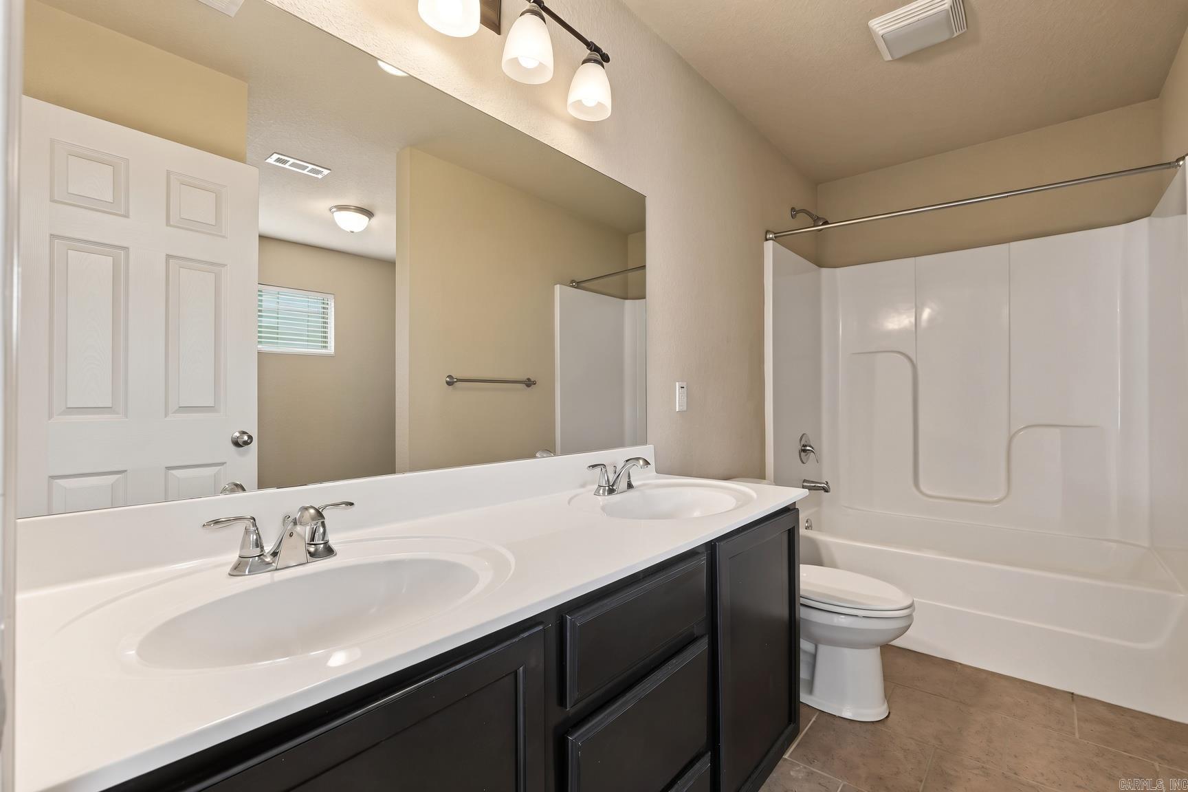 5432 Trammel Estates Drive Property Photo 24