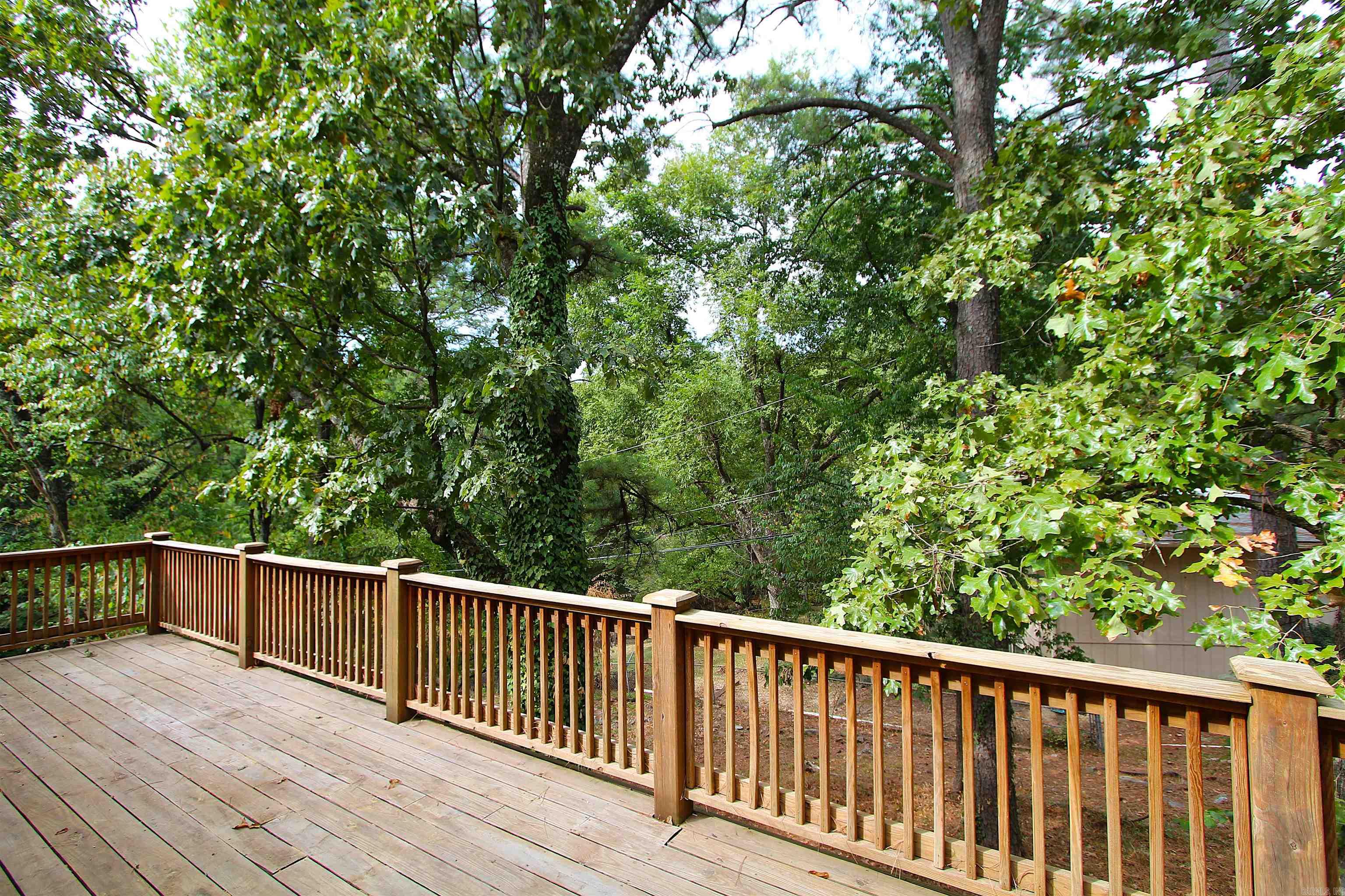 1722 Alberta Dr Property Photo 12