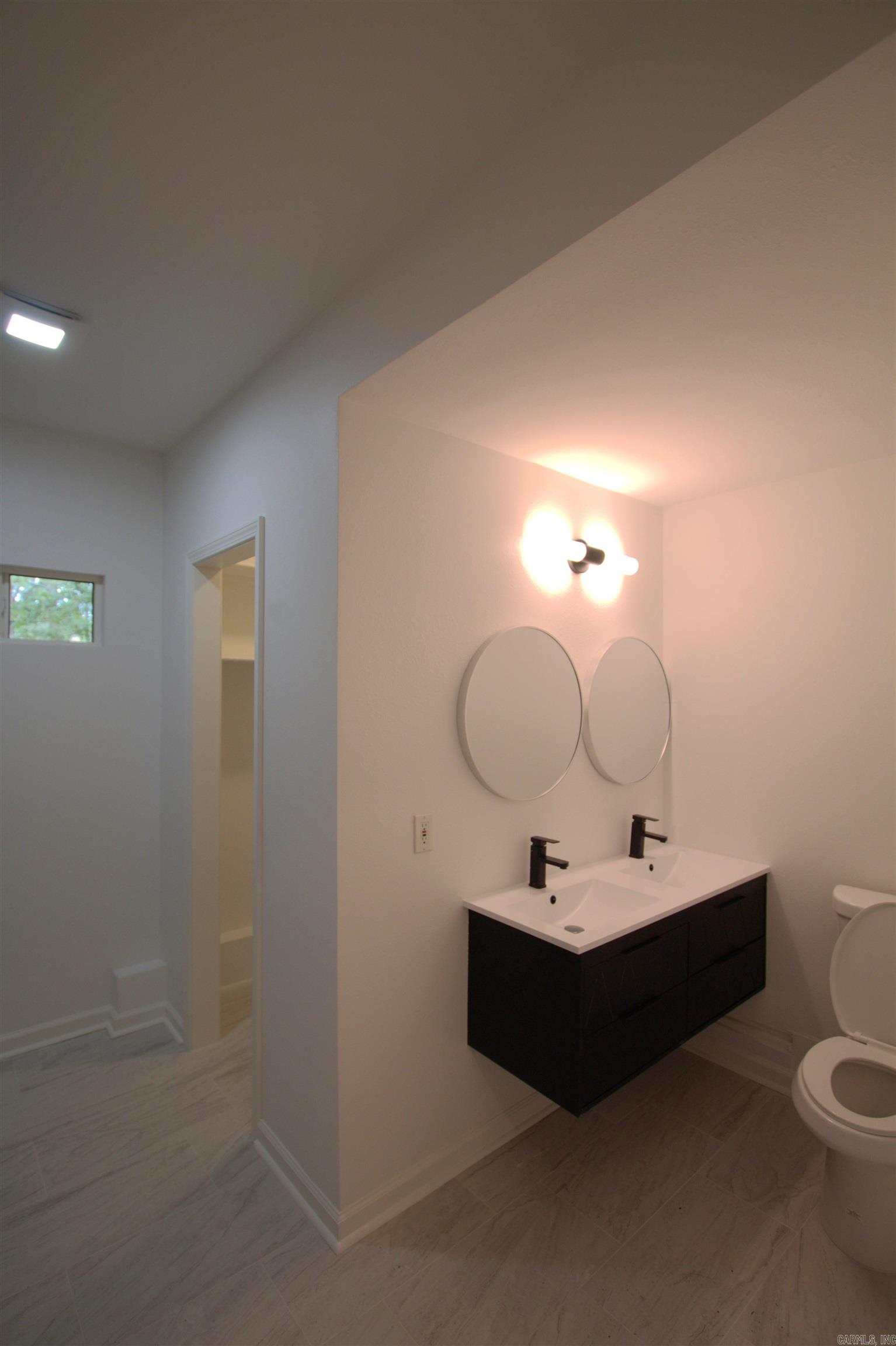 1722 Alberta Dr Property Photo 26