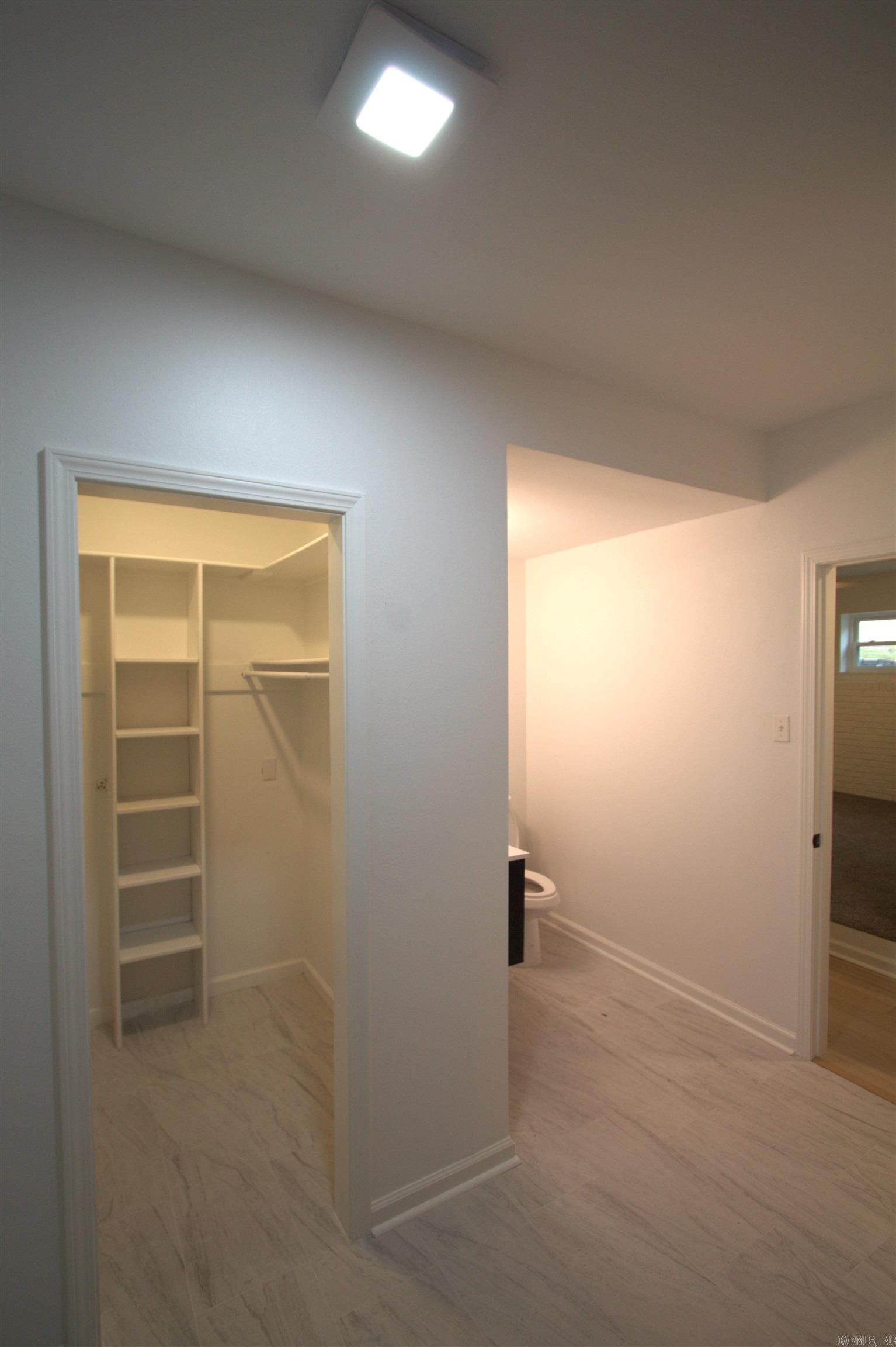 1722 Alberta Dr Property Photo 29