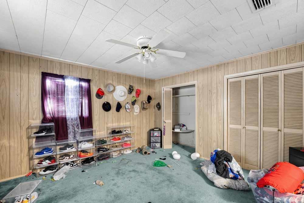 146 Dallas 401 Property Photo 26