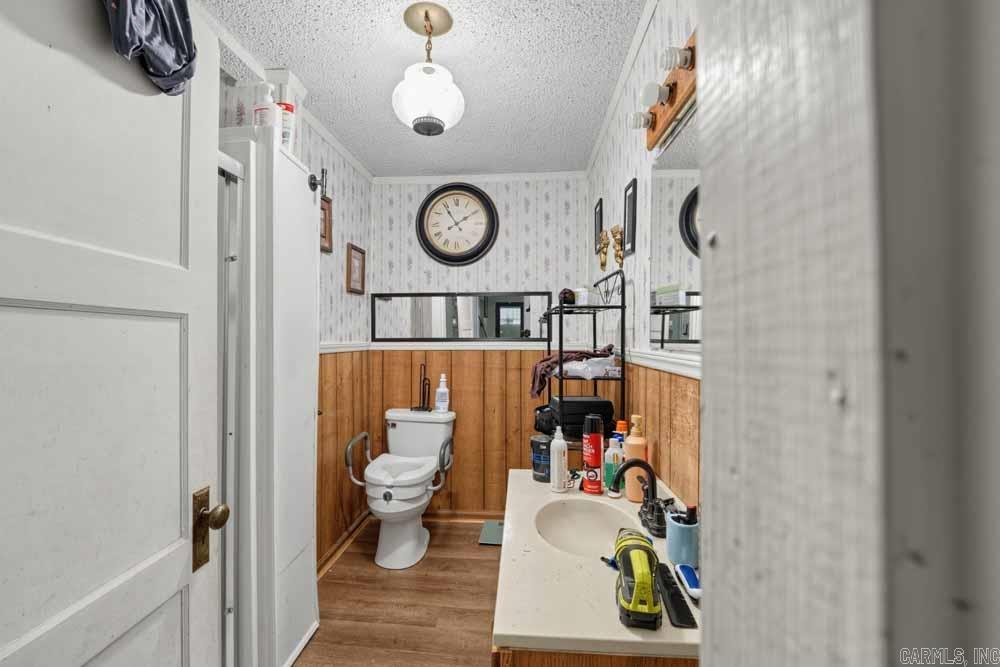 146 Dallas 401 Property Photo 30