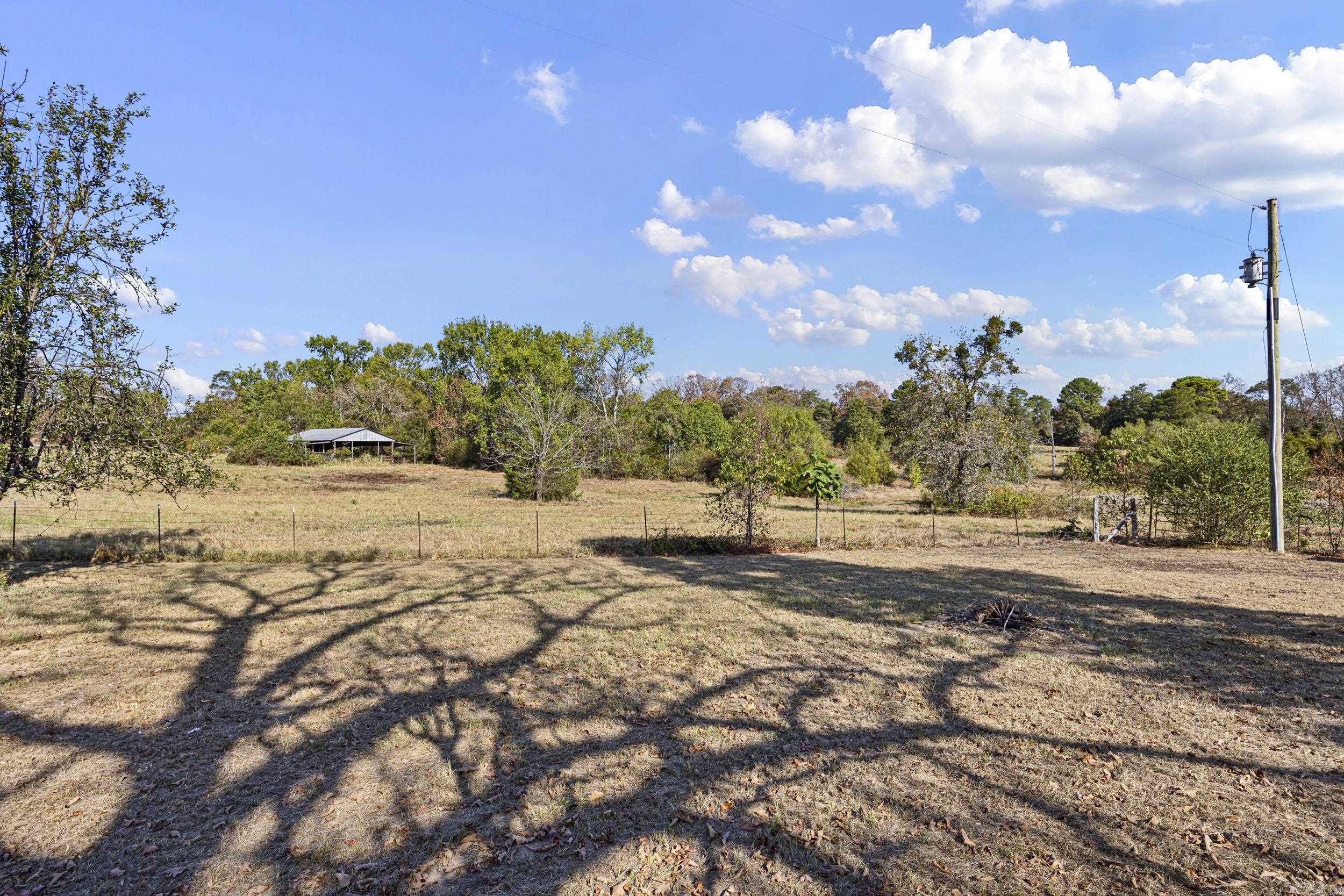 4608 Deer Track Trail Property Photo 9