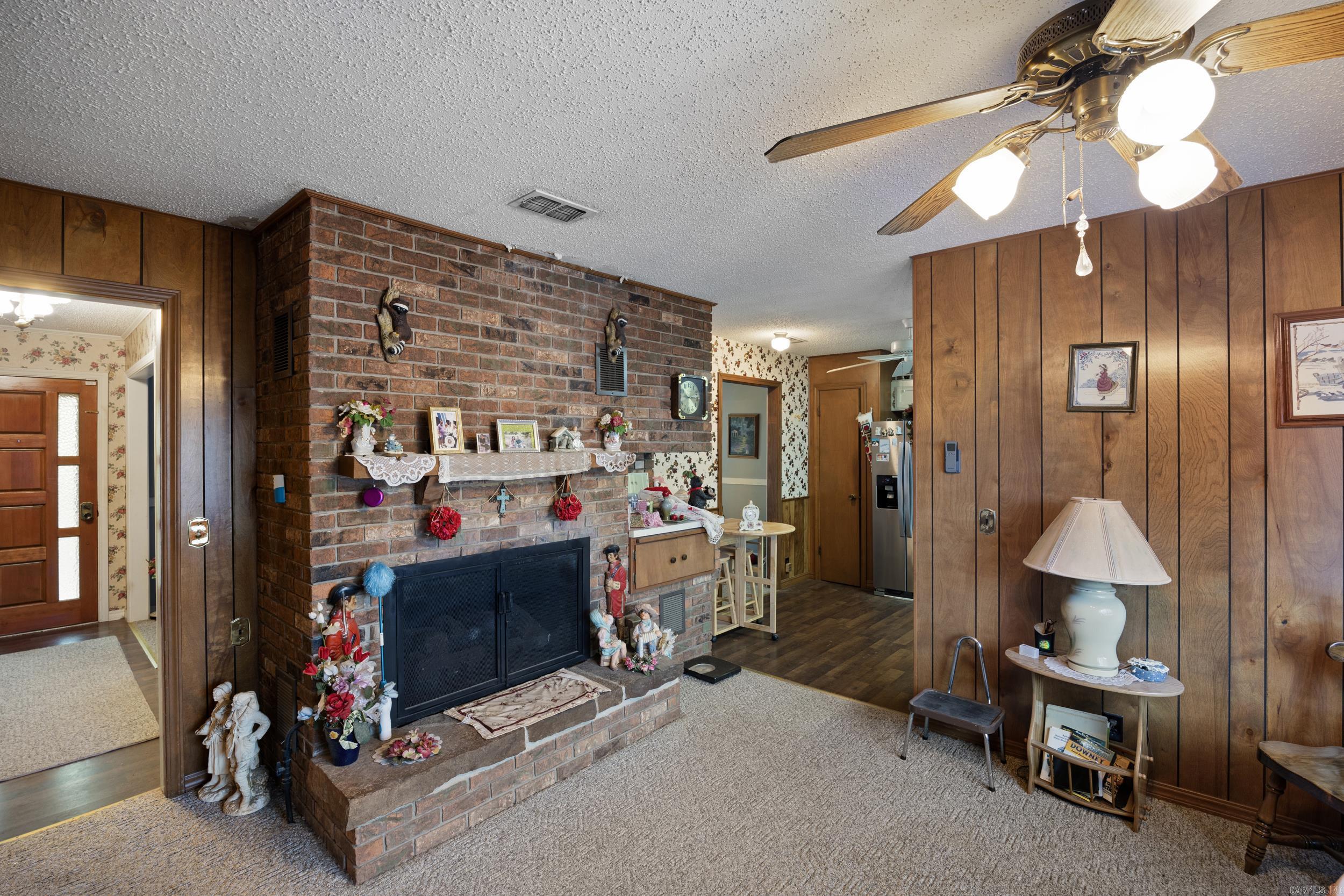 4608 Deer Track Trail Property Photo 17