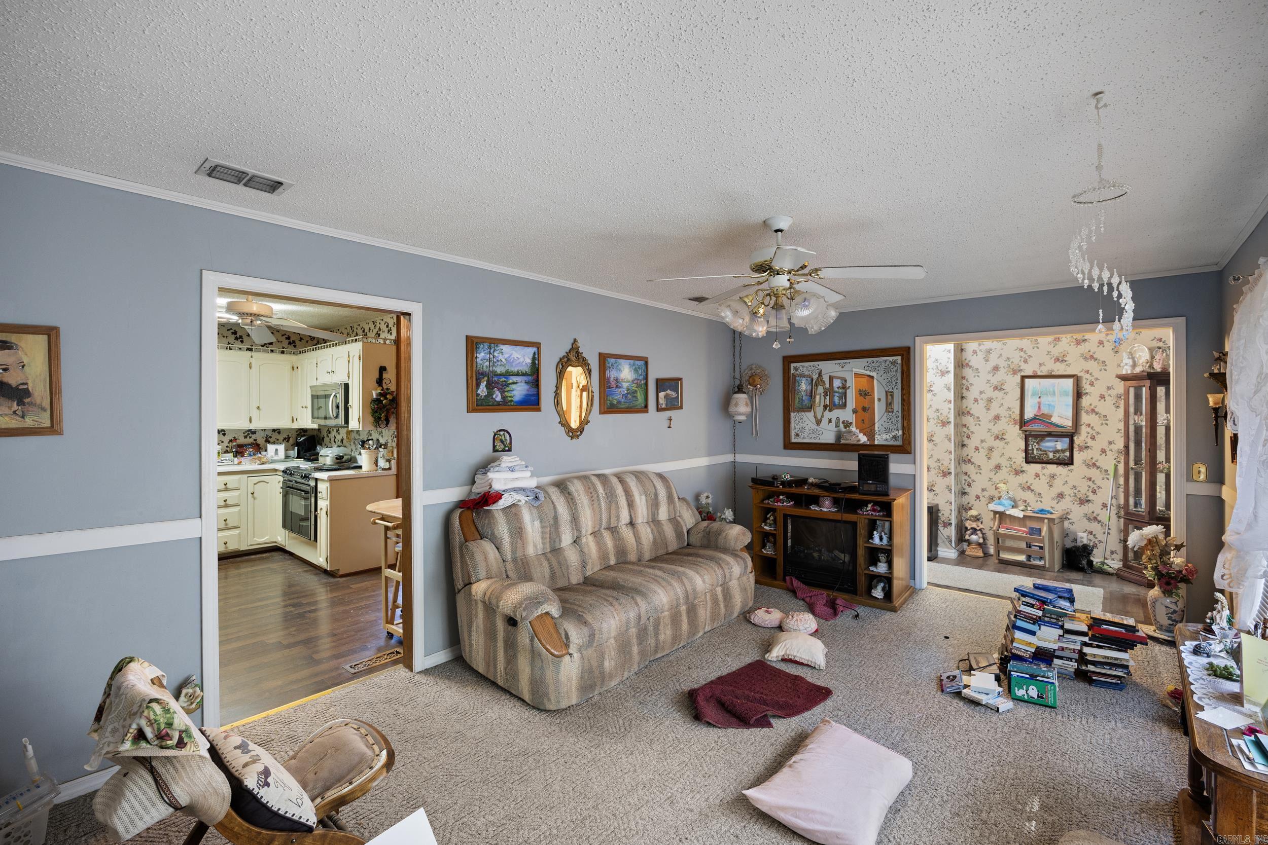 4608 Deer Track Trail Property Photo 27