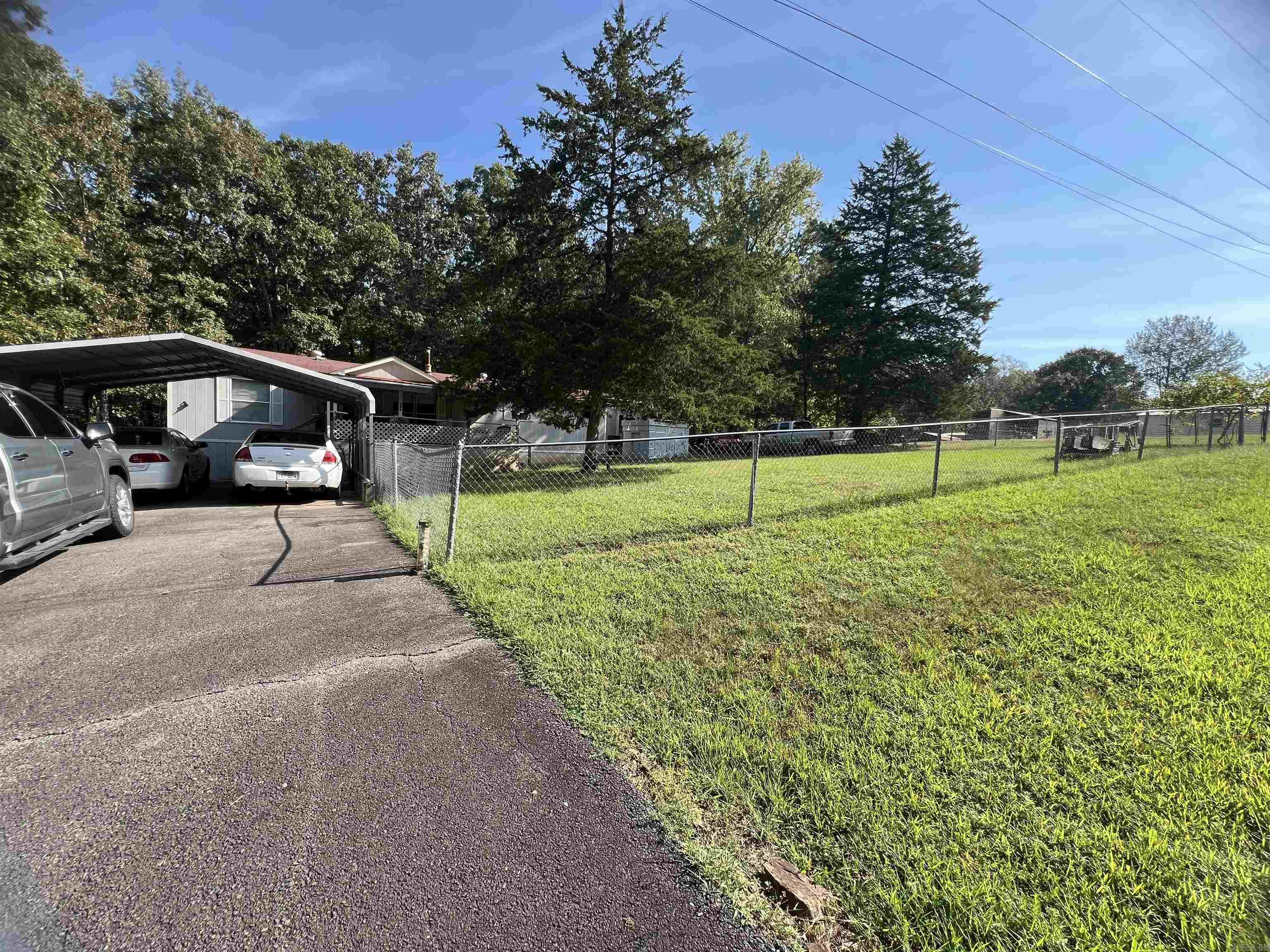 204 Adrianne Avenue Property Photo 4