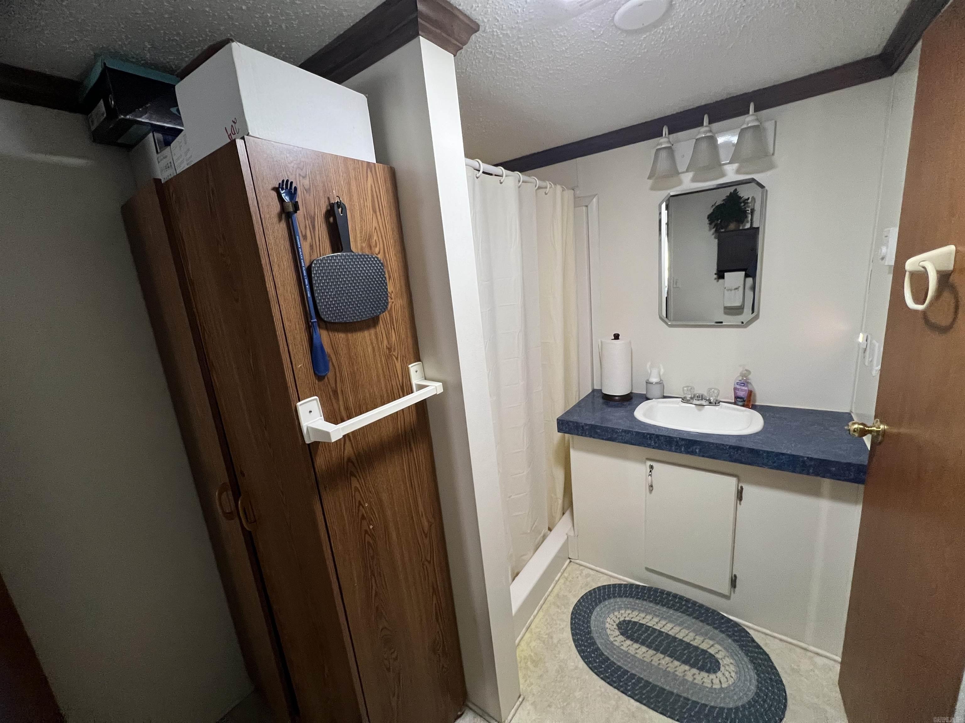 204 Adrianne Avenue Property Photo 11
