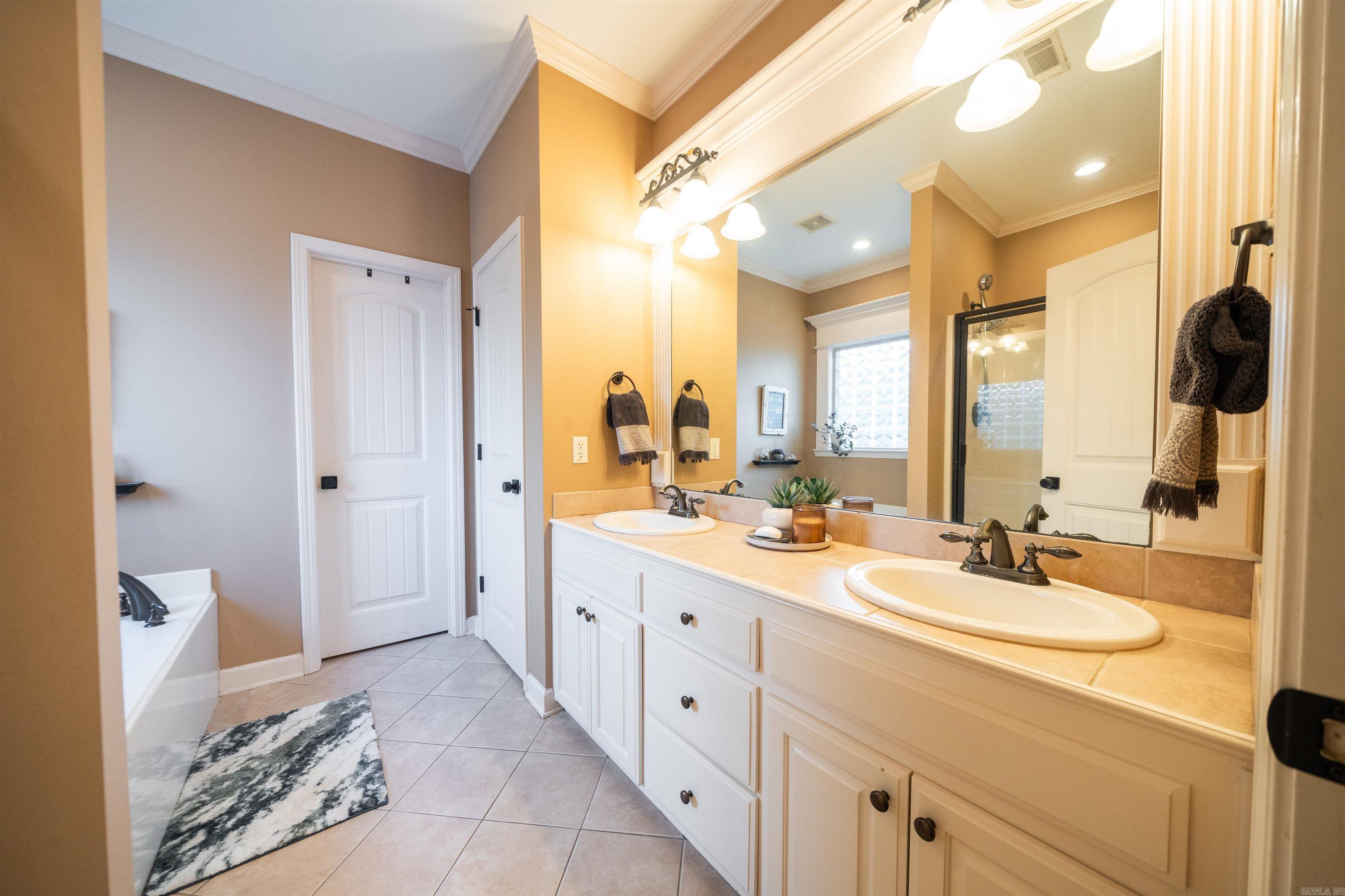 146 Pleasantwood Drive Property Photo 16