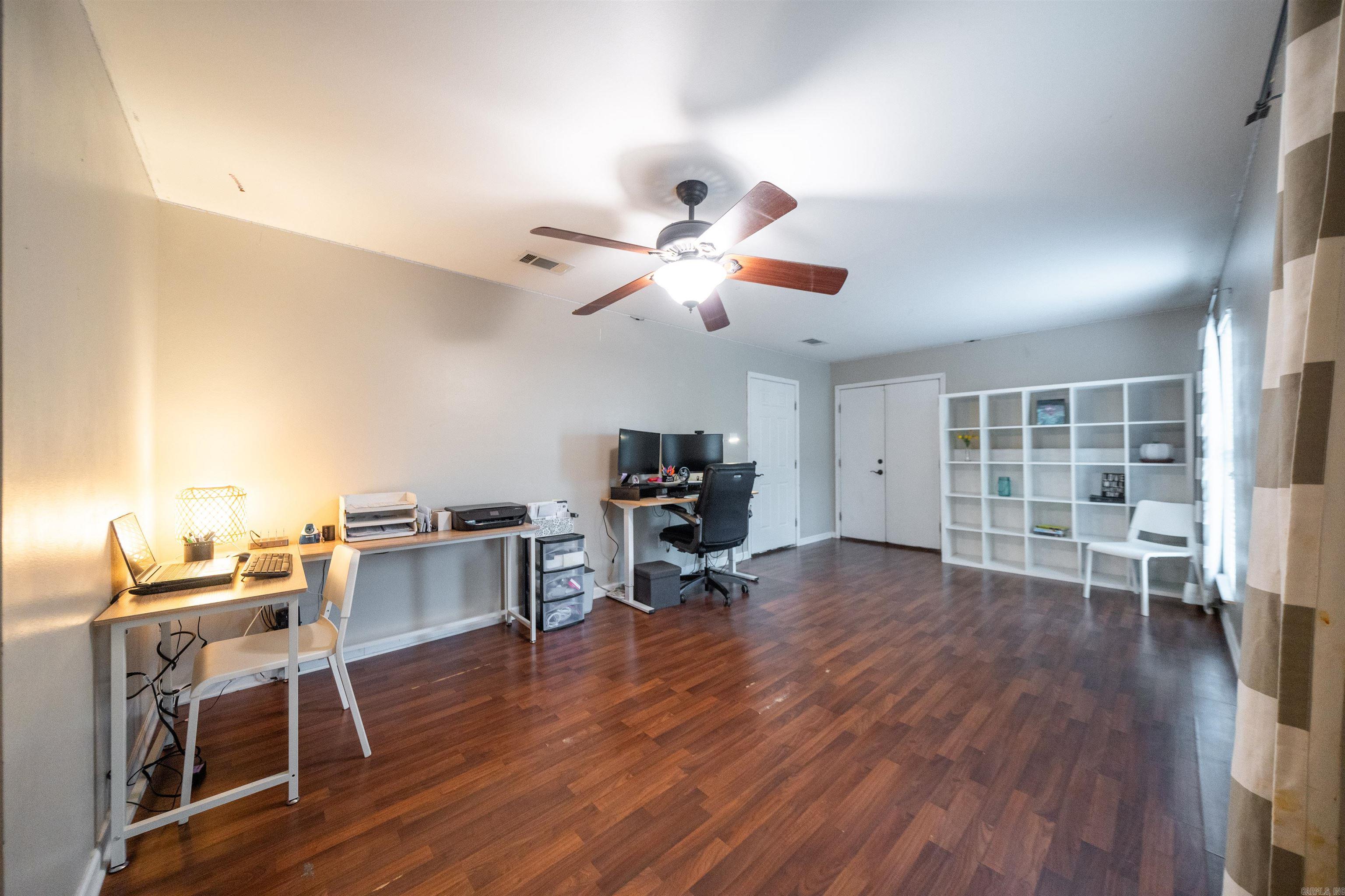 146 Pleasantwood Drive Property Photo 25
