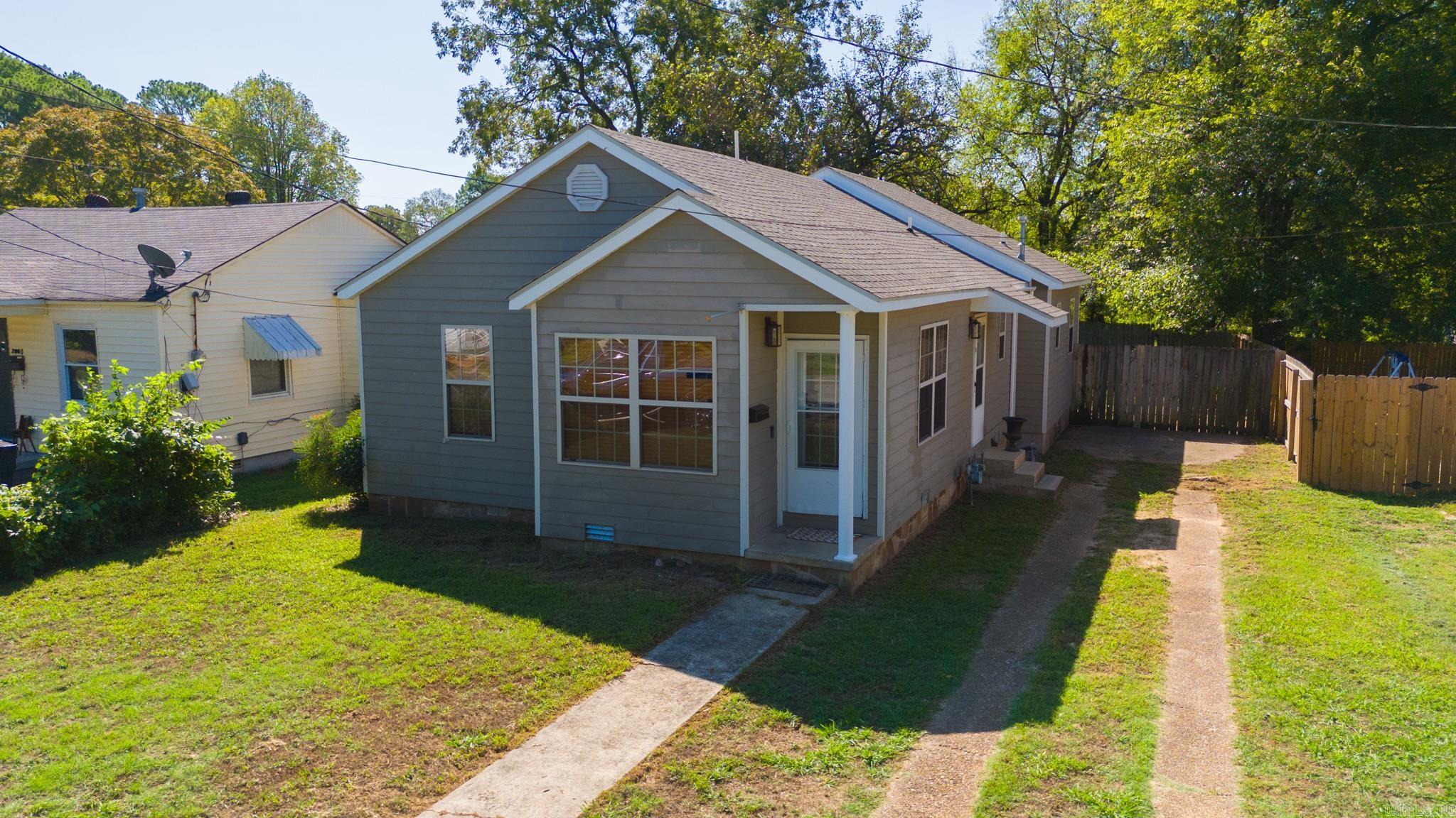 2060 E College Property Photo 1