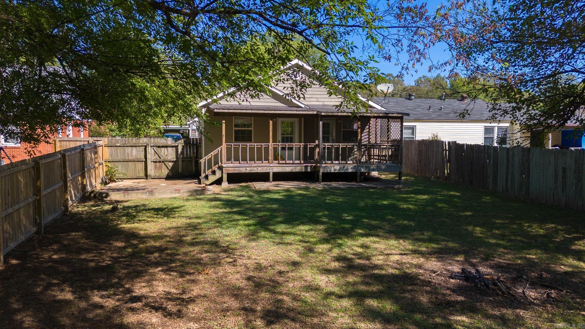 2060 E College Property Photo 4