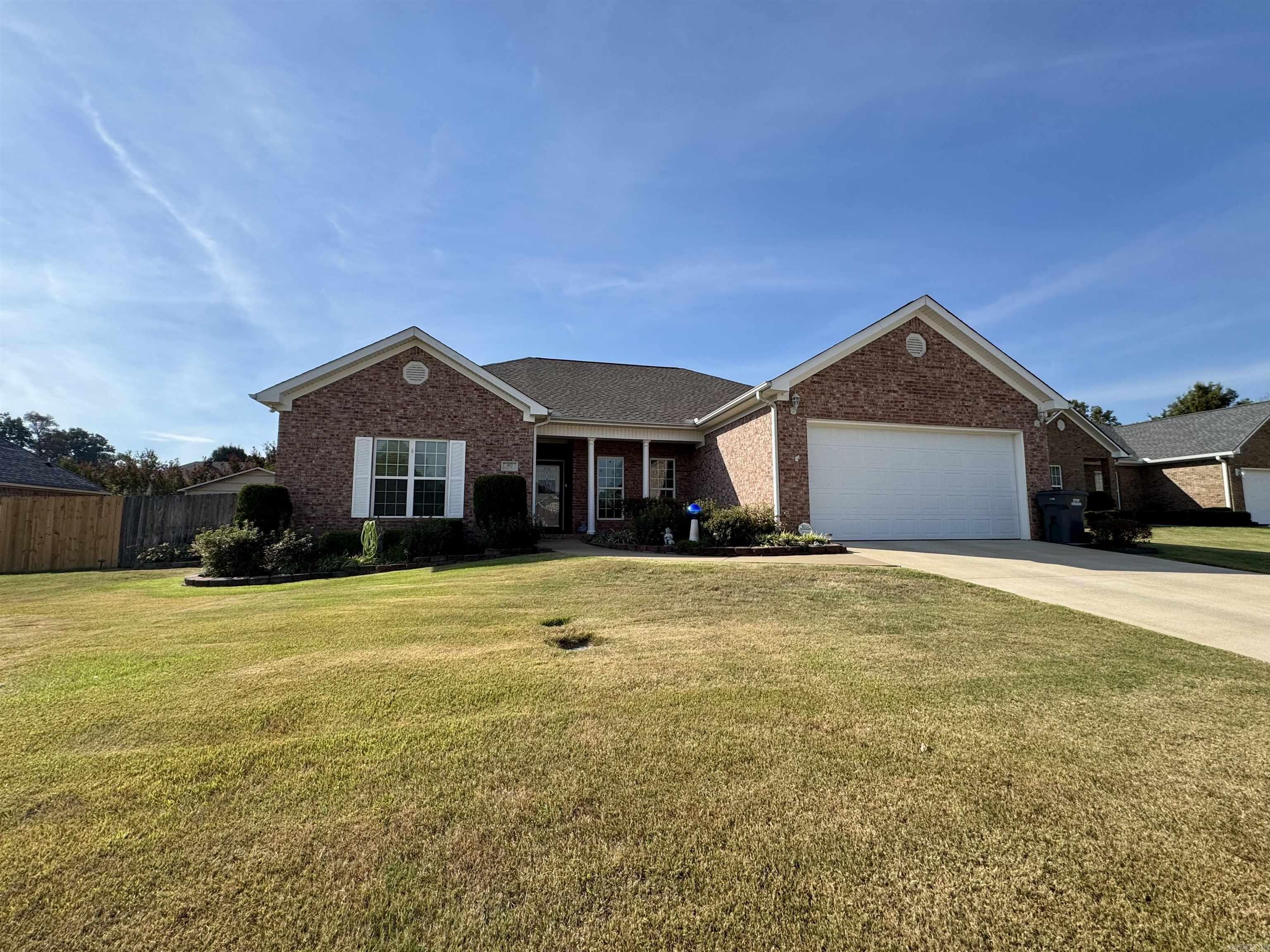 4013 Cypress Moss Cove Property Photo 2