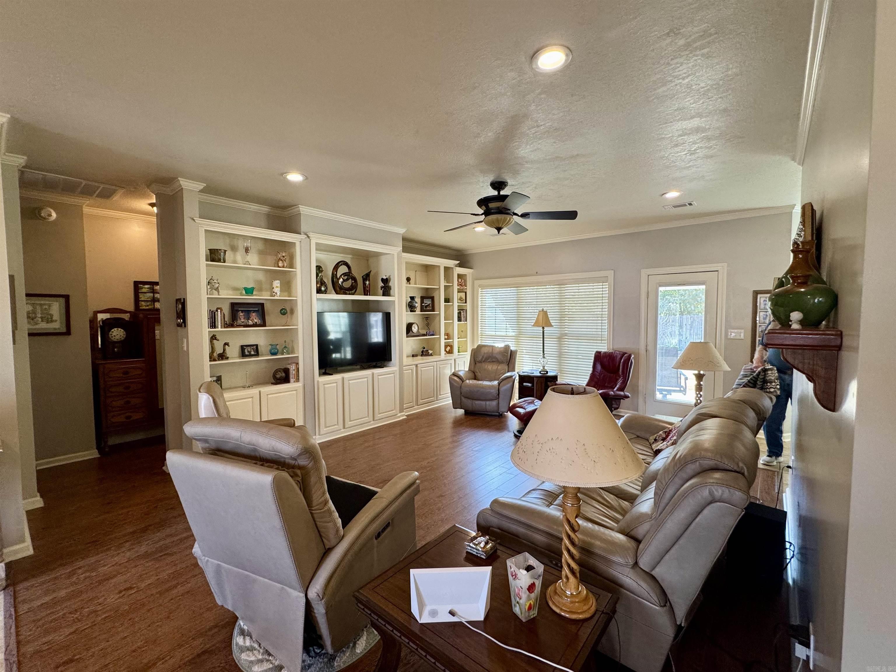4013 Cypress Moss Cove Property Photo 5