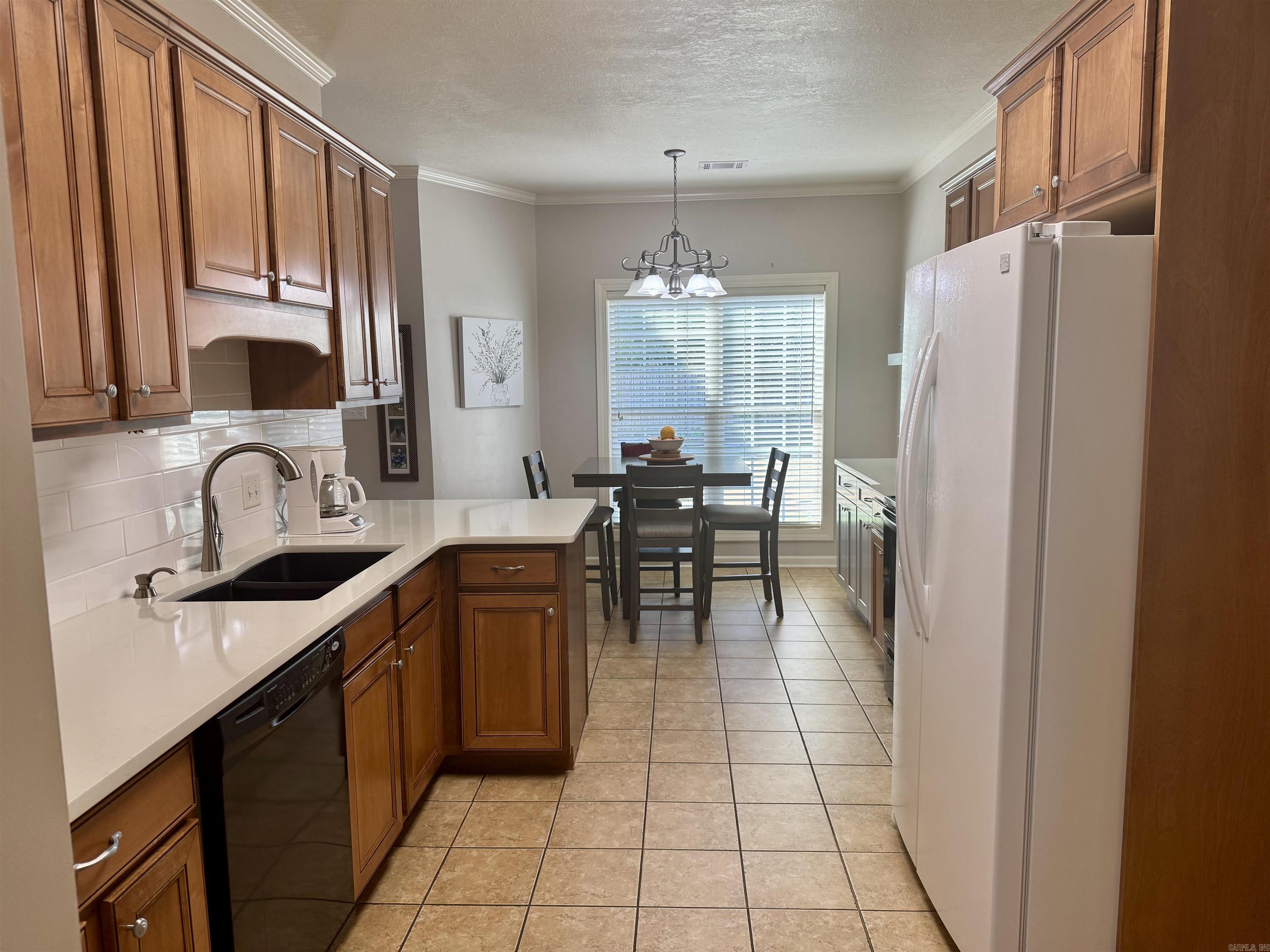 4013 Cypress Moss Cove Property Photo 7