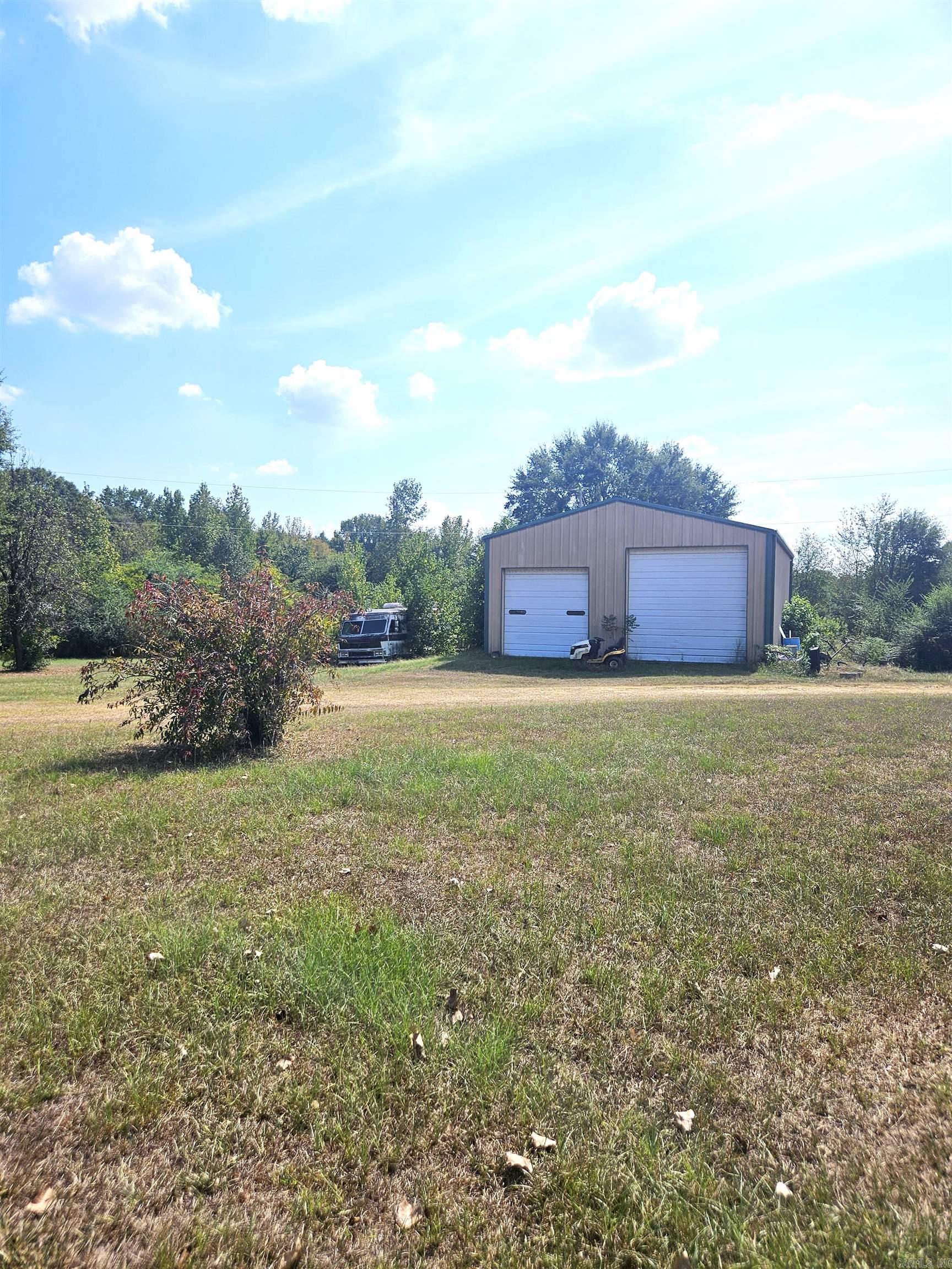 157 & 161 Oak Hill Road Property Photo 23