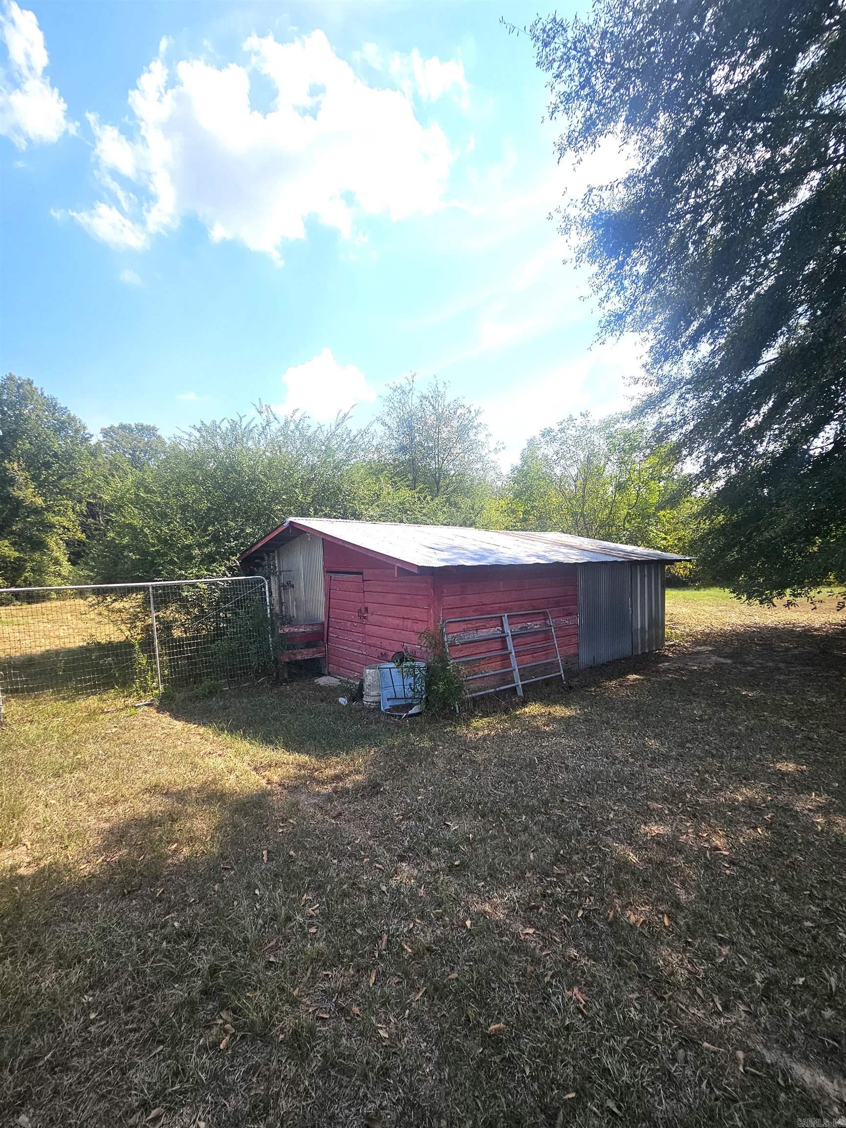 157 & 161 Oak Hill Road Property Photo 24