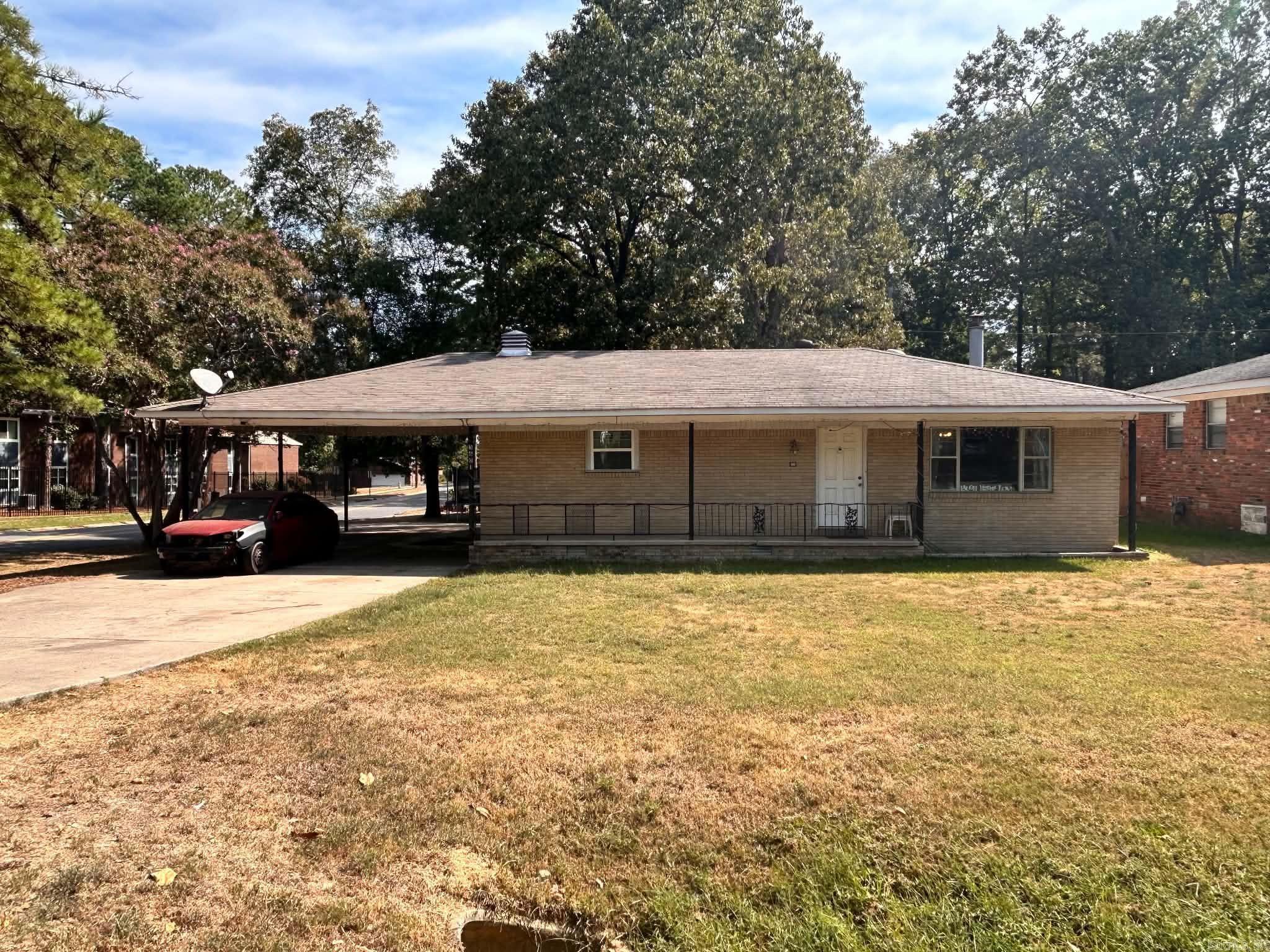 3601 Foster Street Property Photo 1