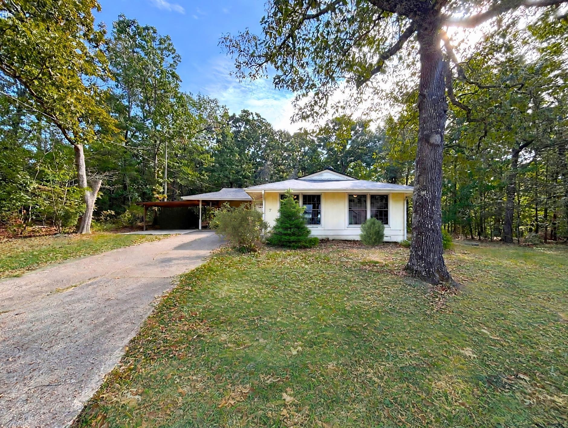 7 Mixtec Drive Property Photo 2