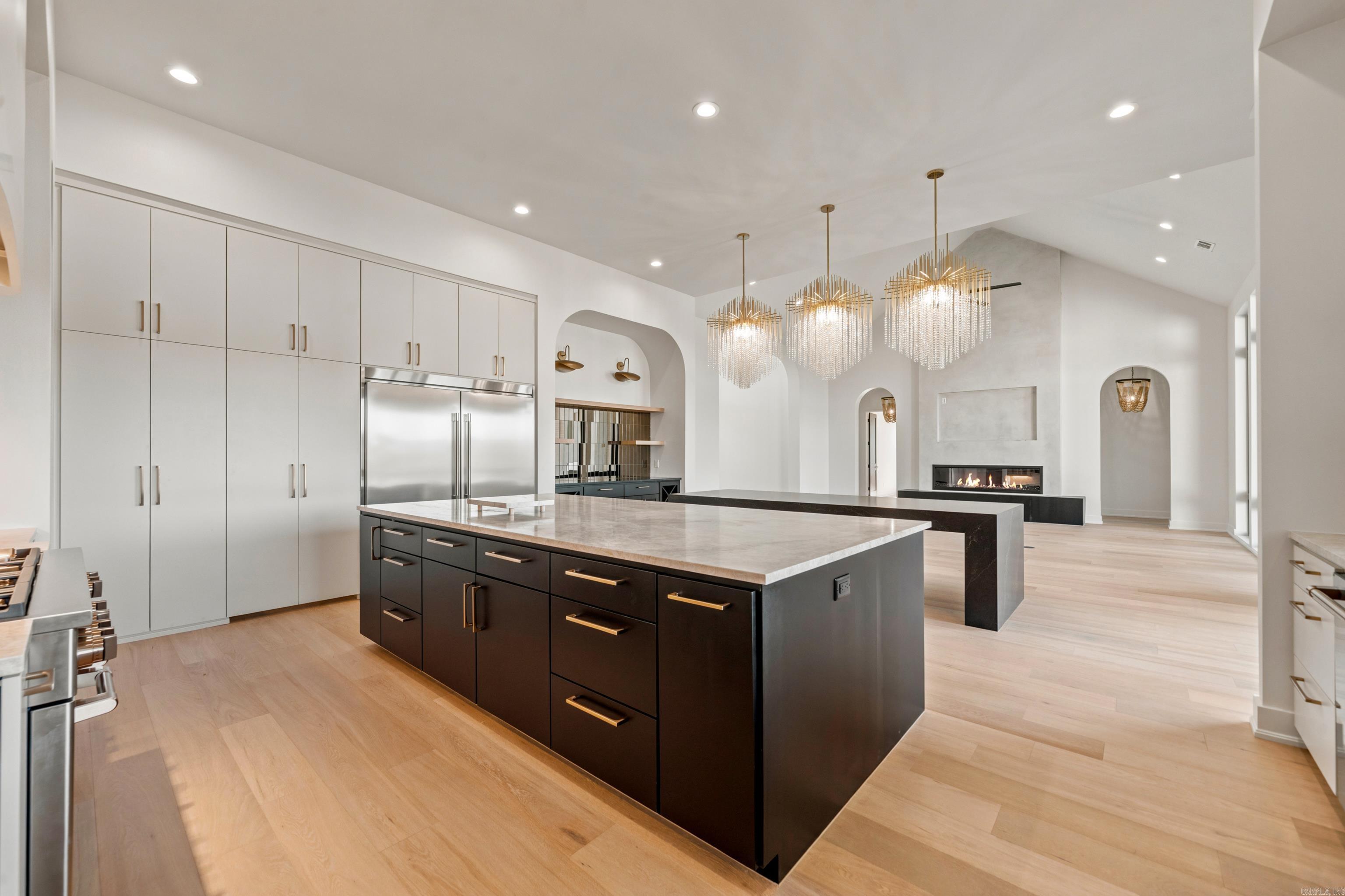 6067 Majestic Waters Drive Property Photo 13