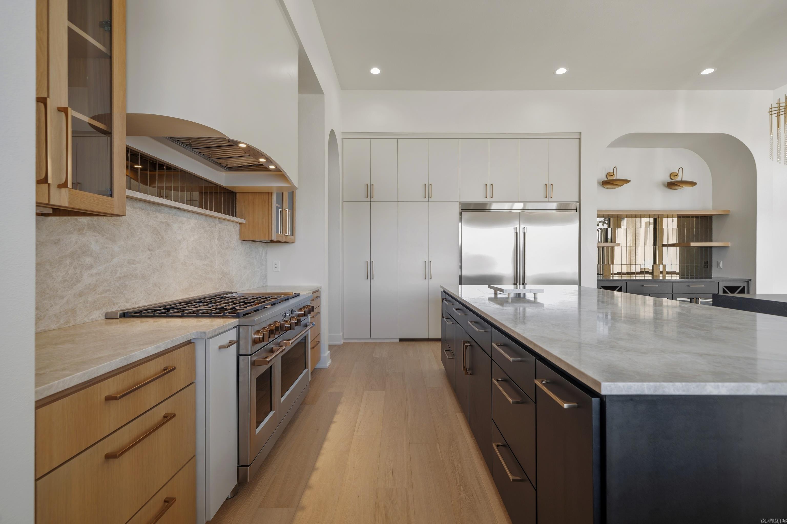 6067 Majestic Waters Drive Property Photo 18