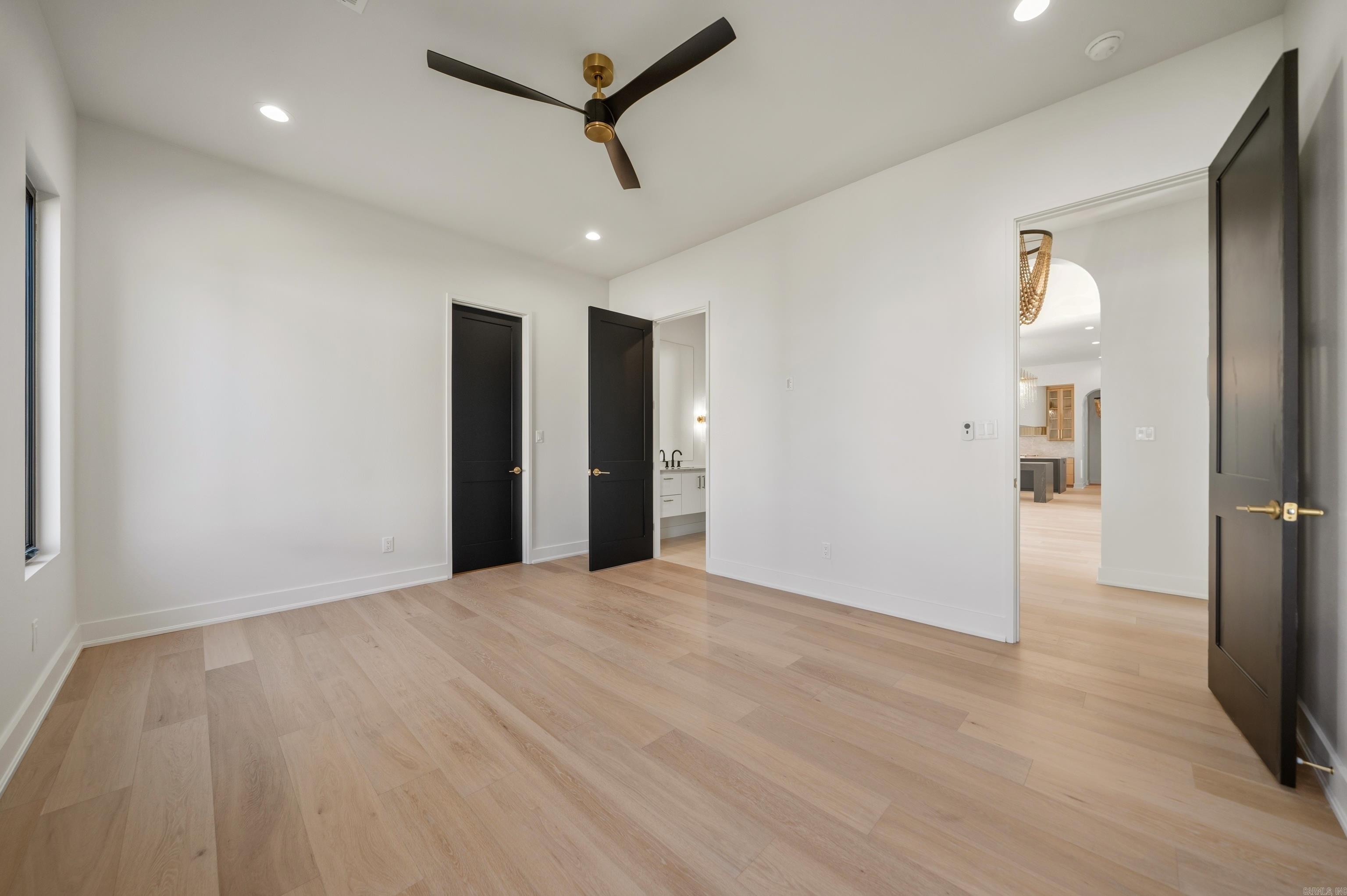 6067 Majestic Waters Drive Property Photo 42