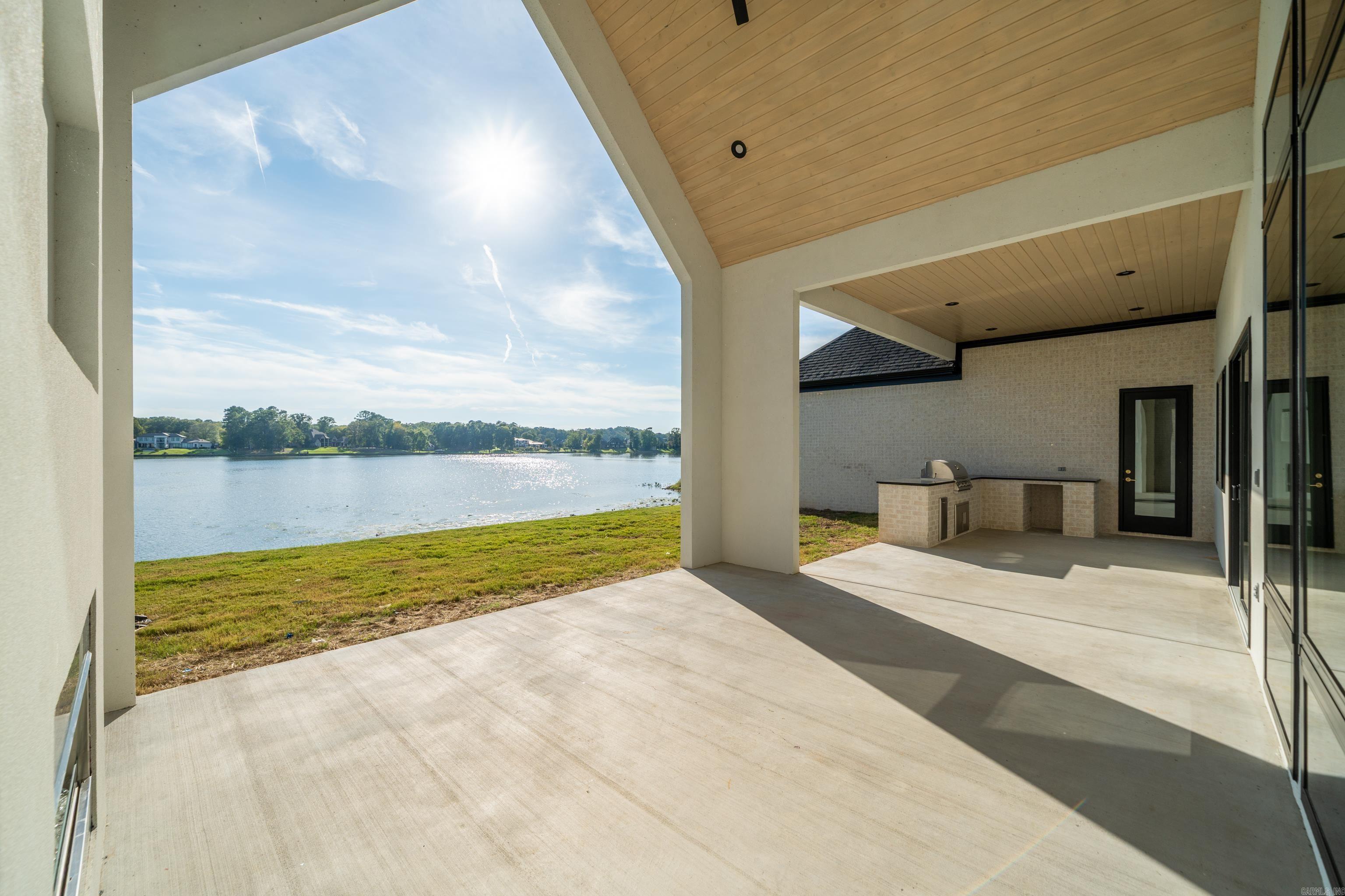 6067 Majestic Waters Drive Property Photo 46
