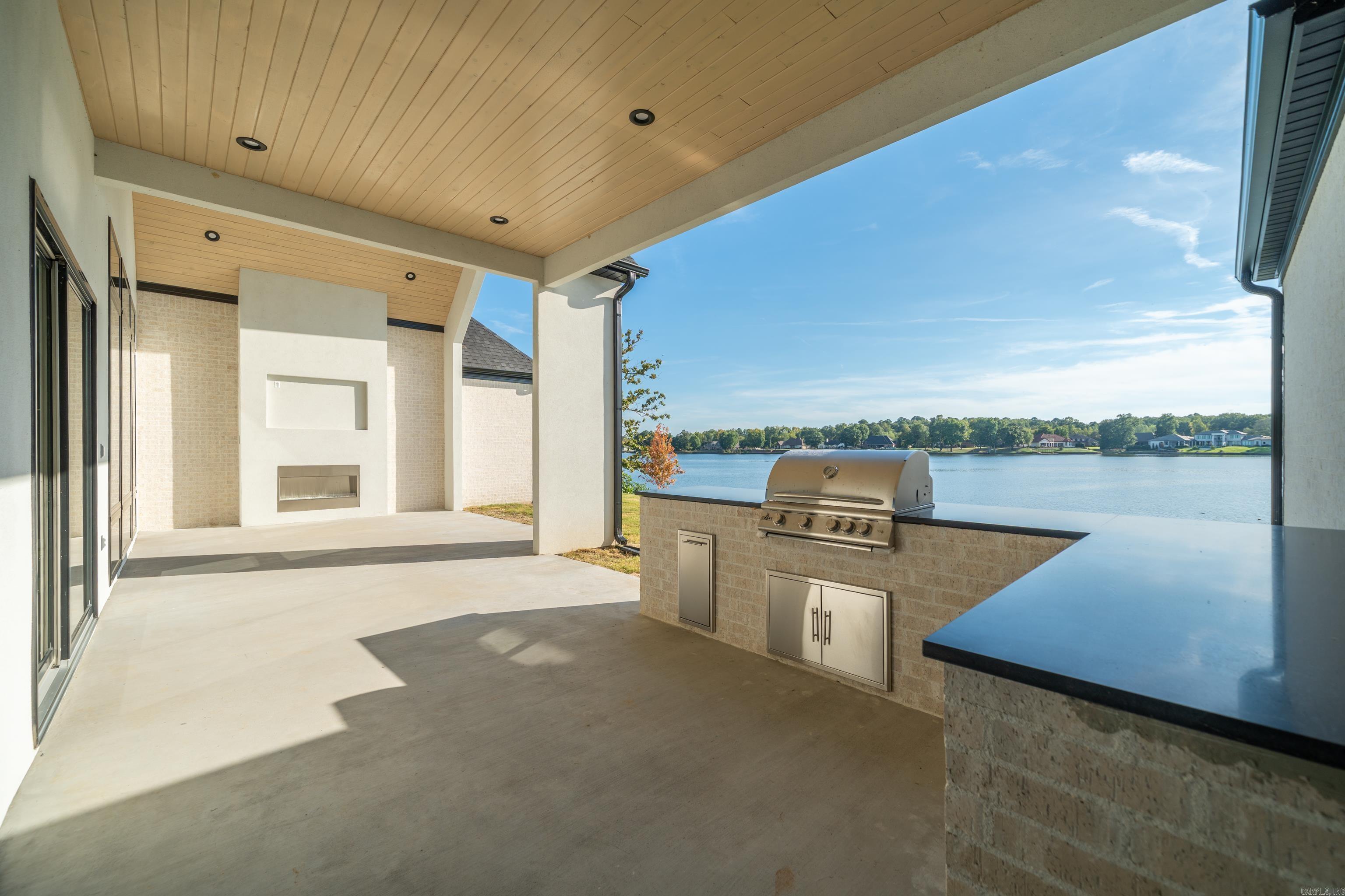 6067 Majestic Waters Drive Property Photo 48