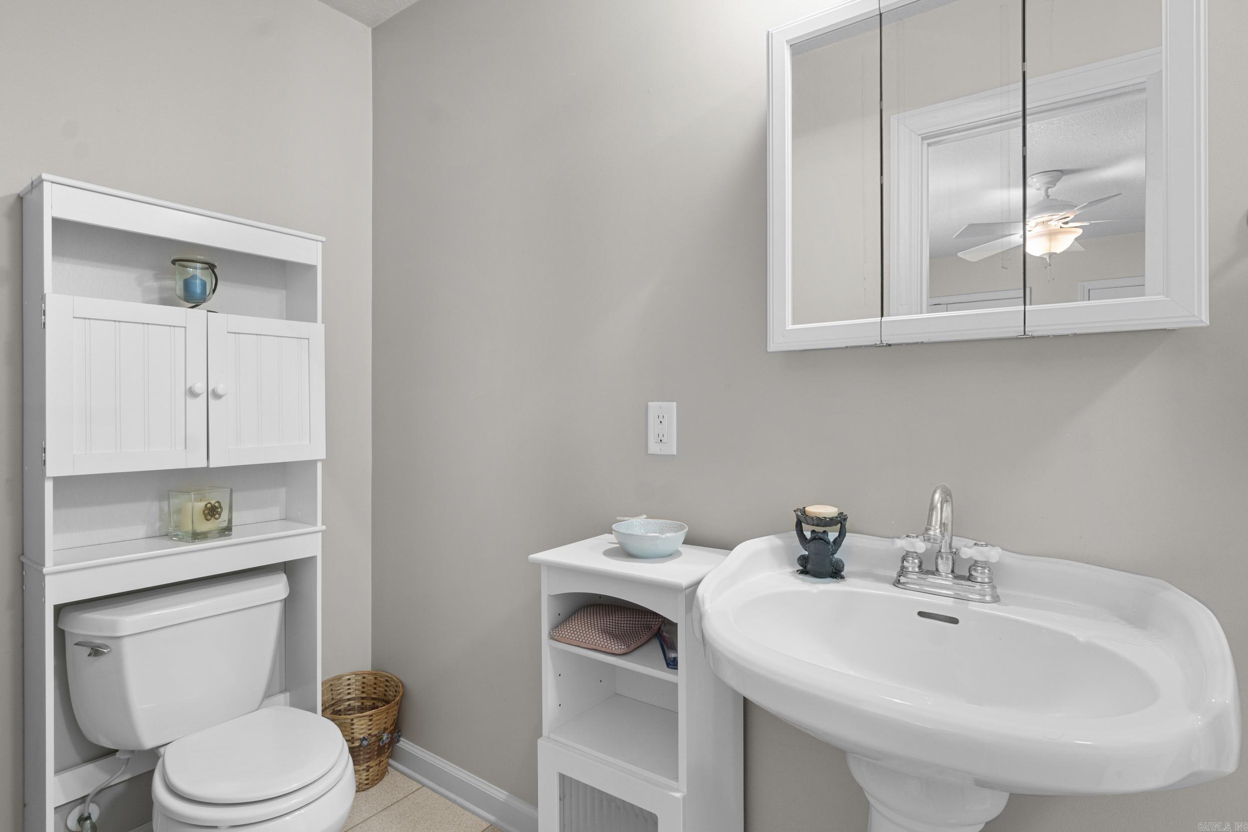 137 County Road 789 Property Photo 16