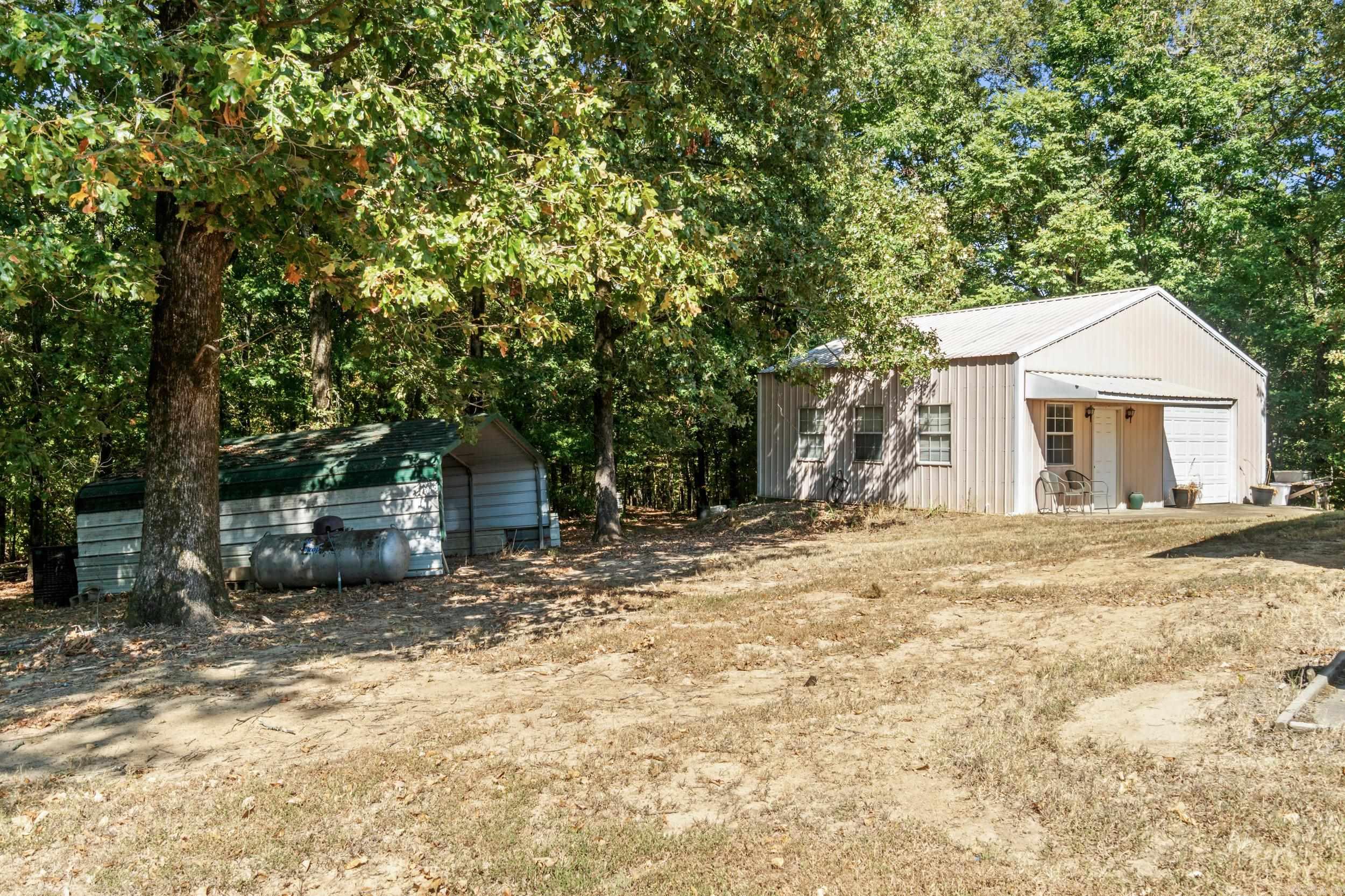 137 County Road 789 Property Photo 24