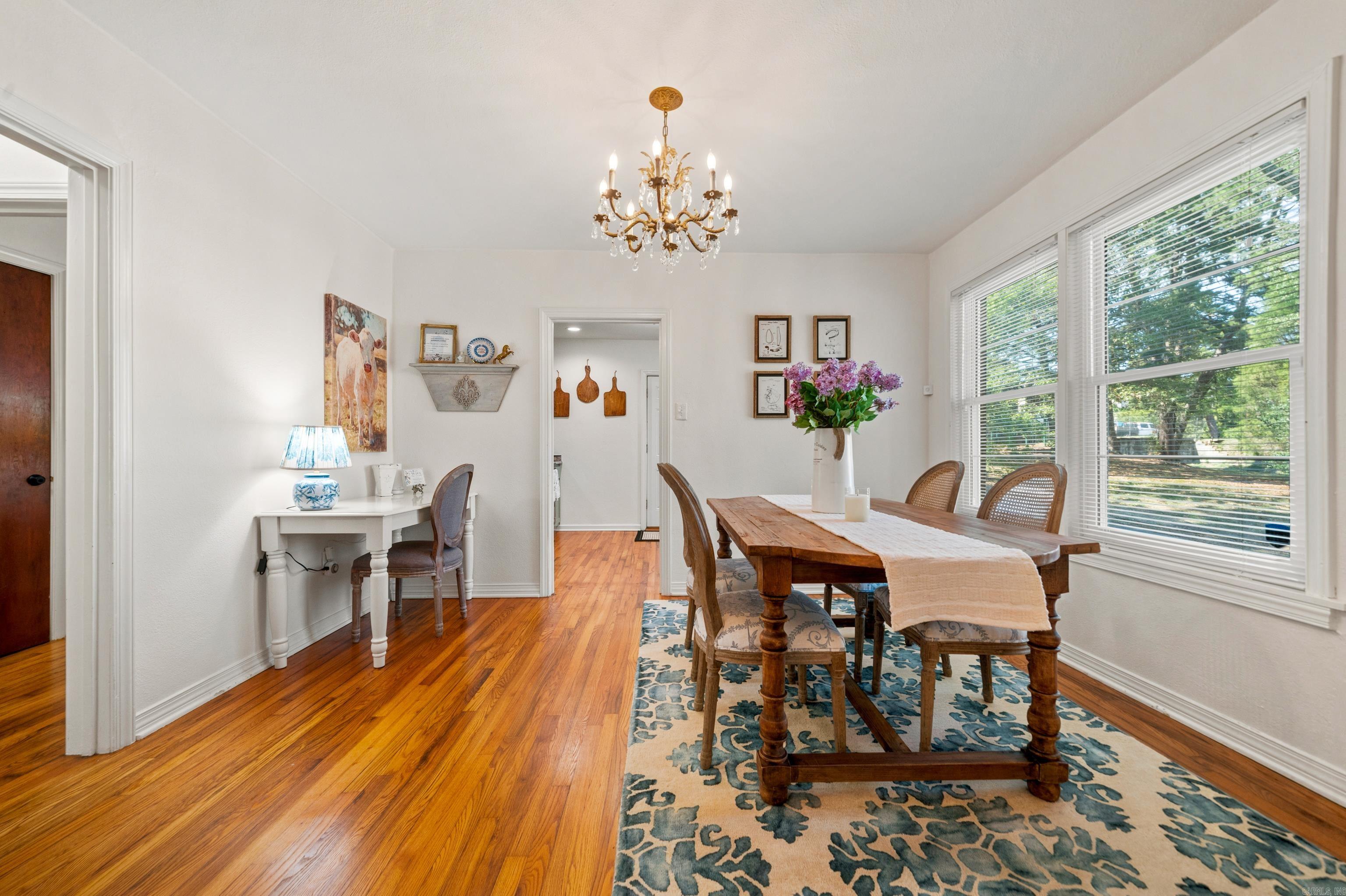 104 E St. Louis Street Property Photo 8