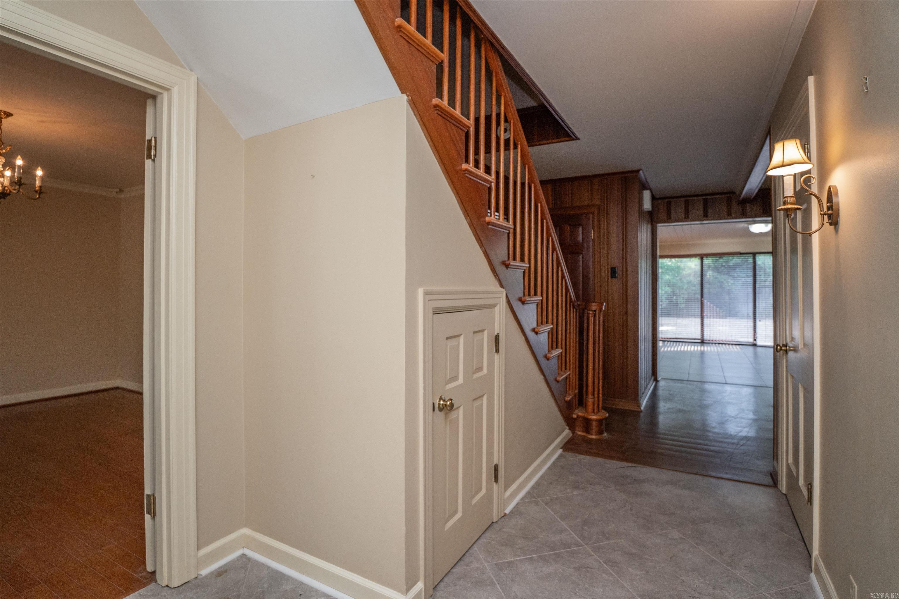 8 Southern Pines Drive Property Photo 7