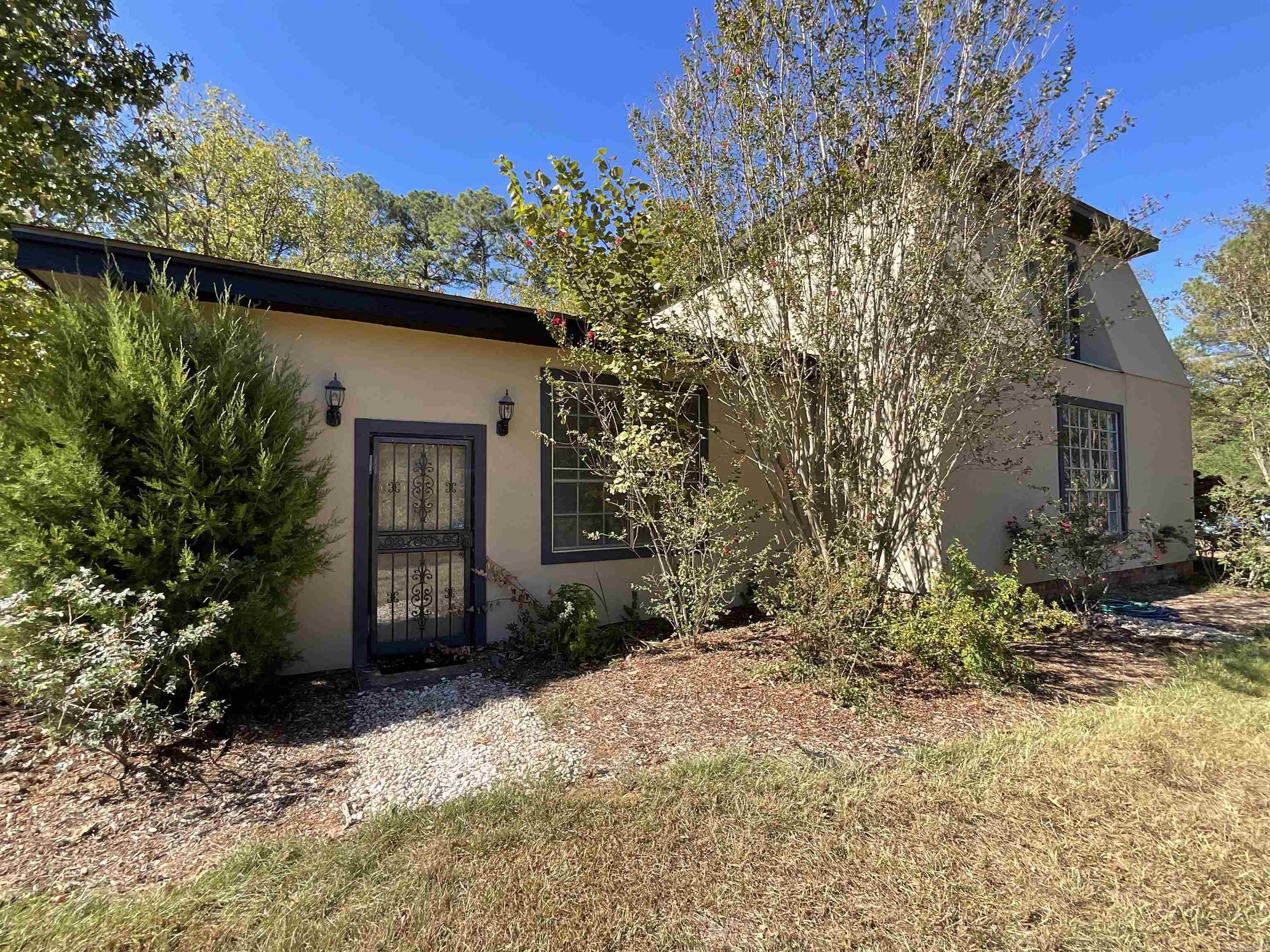 13488 Highway 67 Property Photo 1