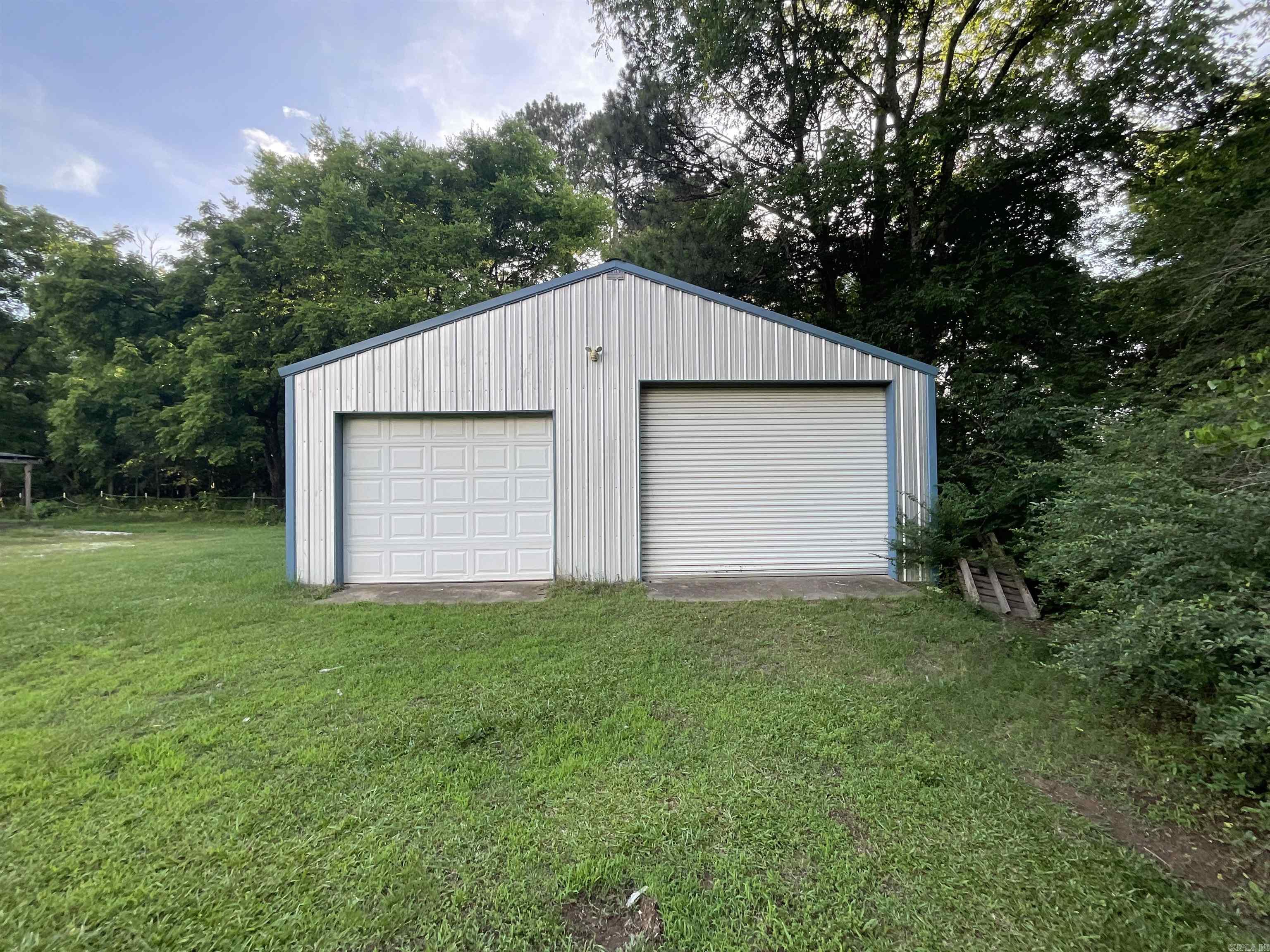 13488 Highway 67 Property Photo 6