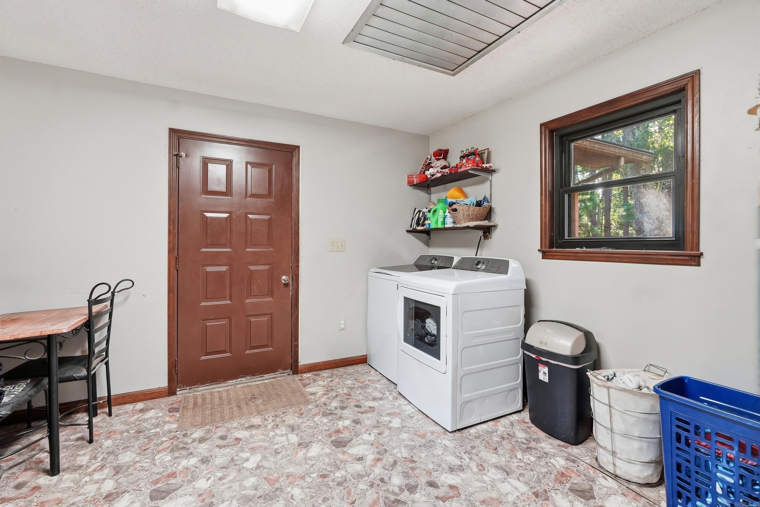 316 Barrens Loop Rd Property Photo 17