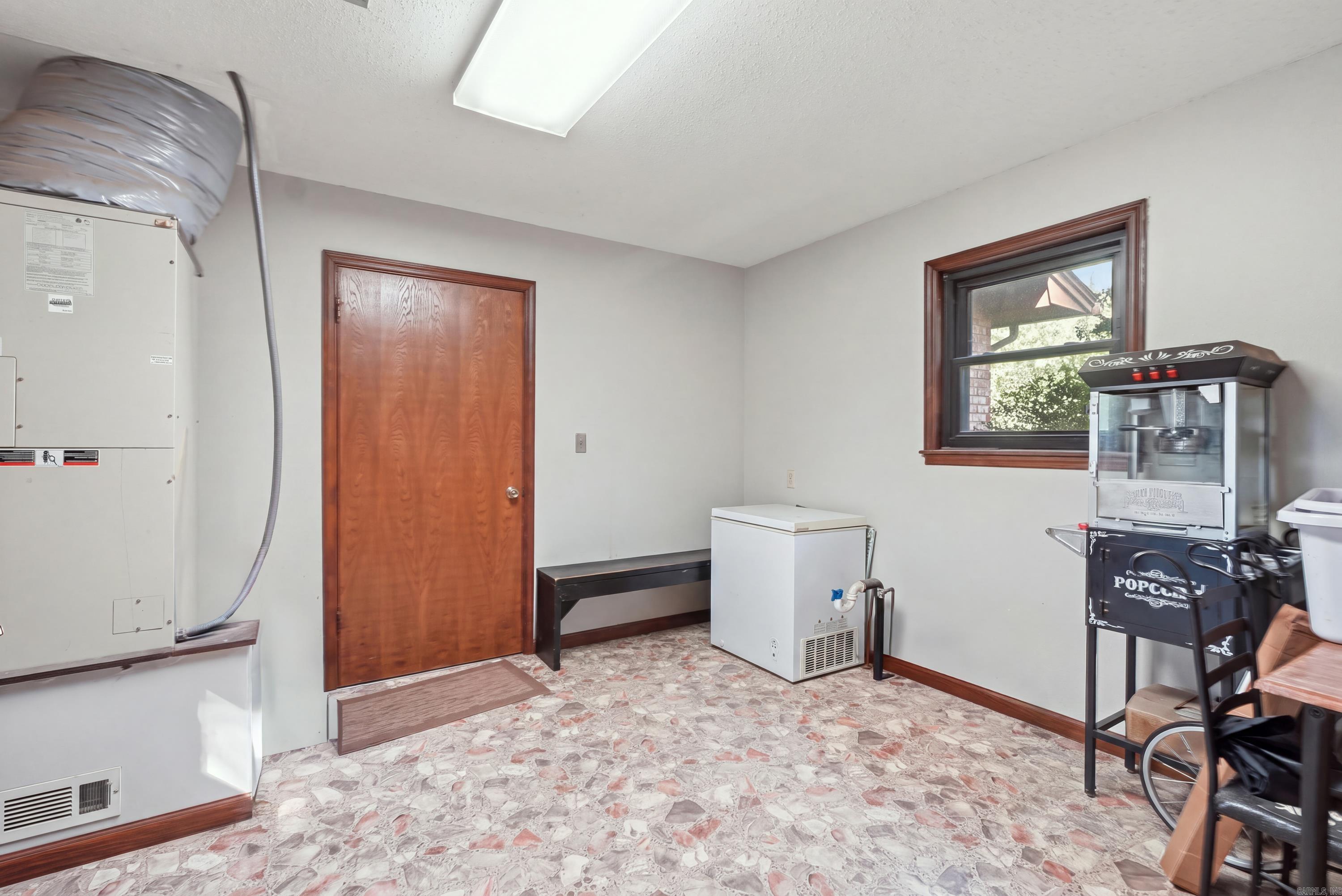 316 Barrens Loop Rd Property Photo 18