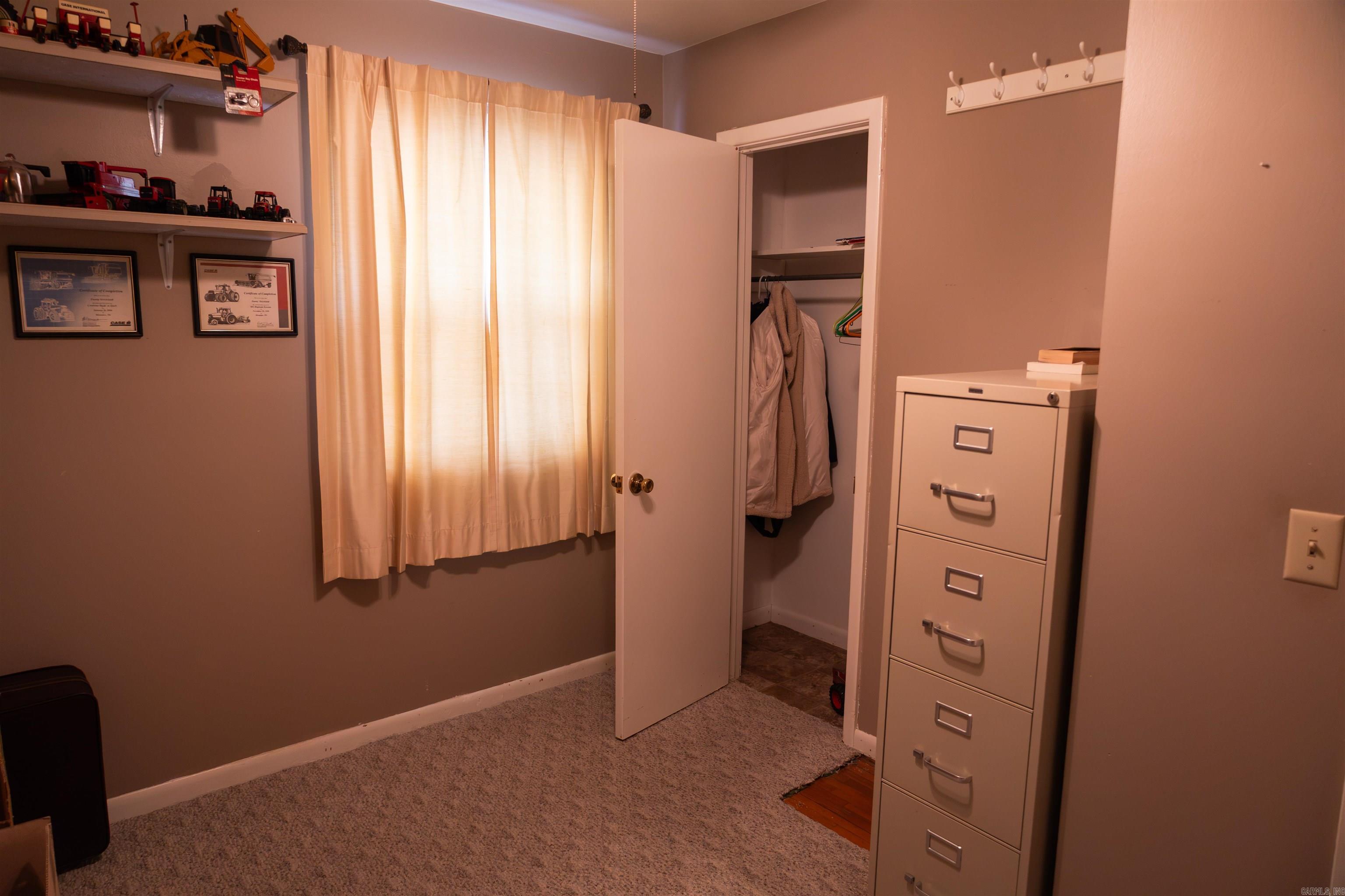 707 Faye Property Photo 15