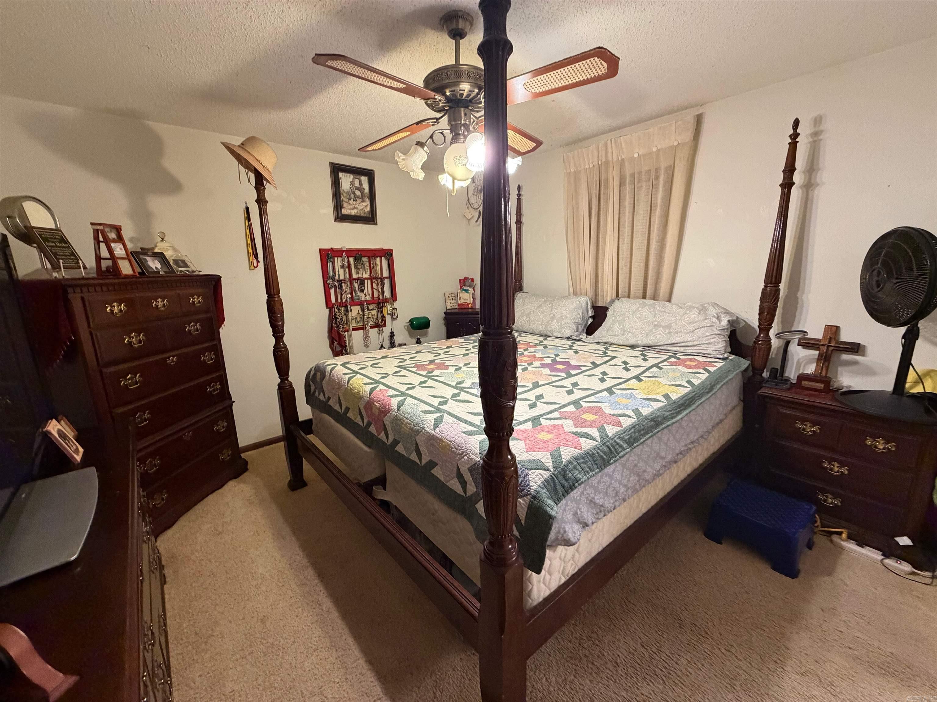 32 Windfield Circle Property Photo 5