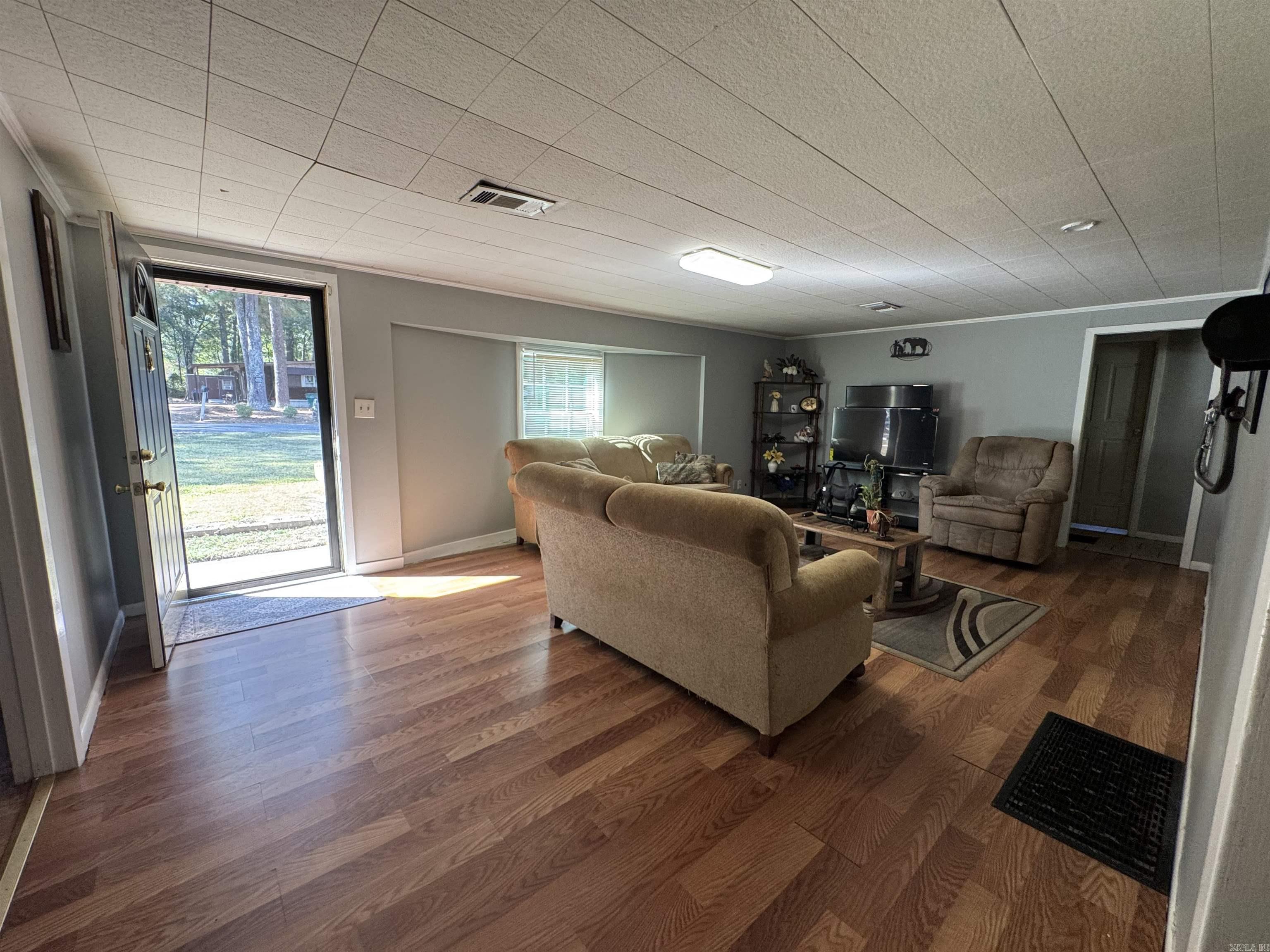 1210 Bock Street Property Photo 2