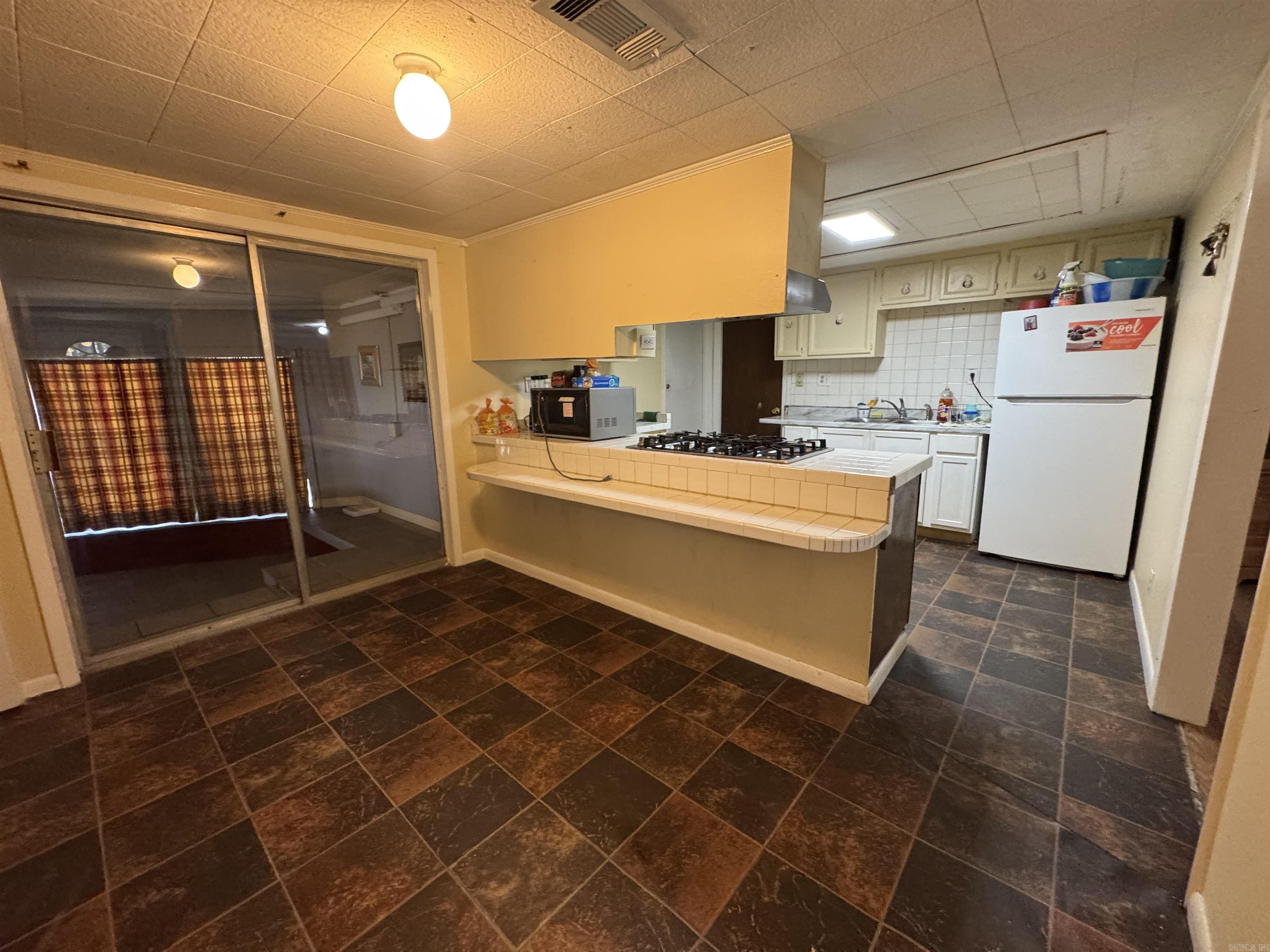 1210 Bock Street Property Photo 5