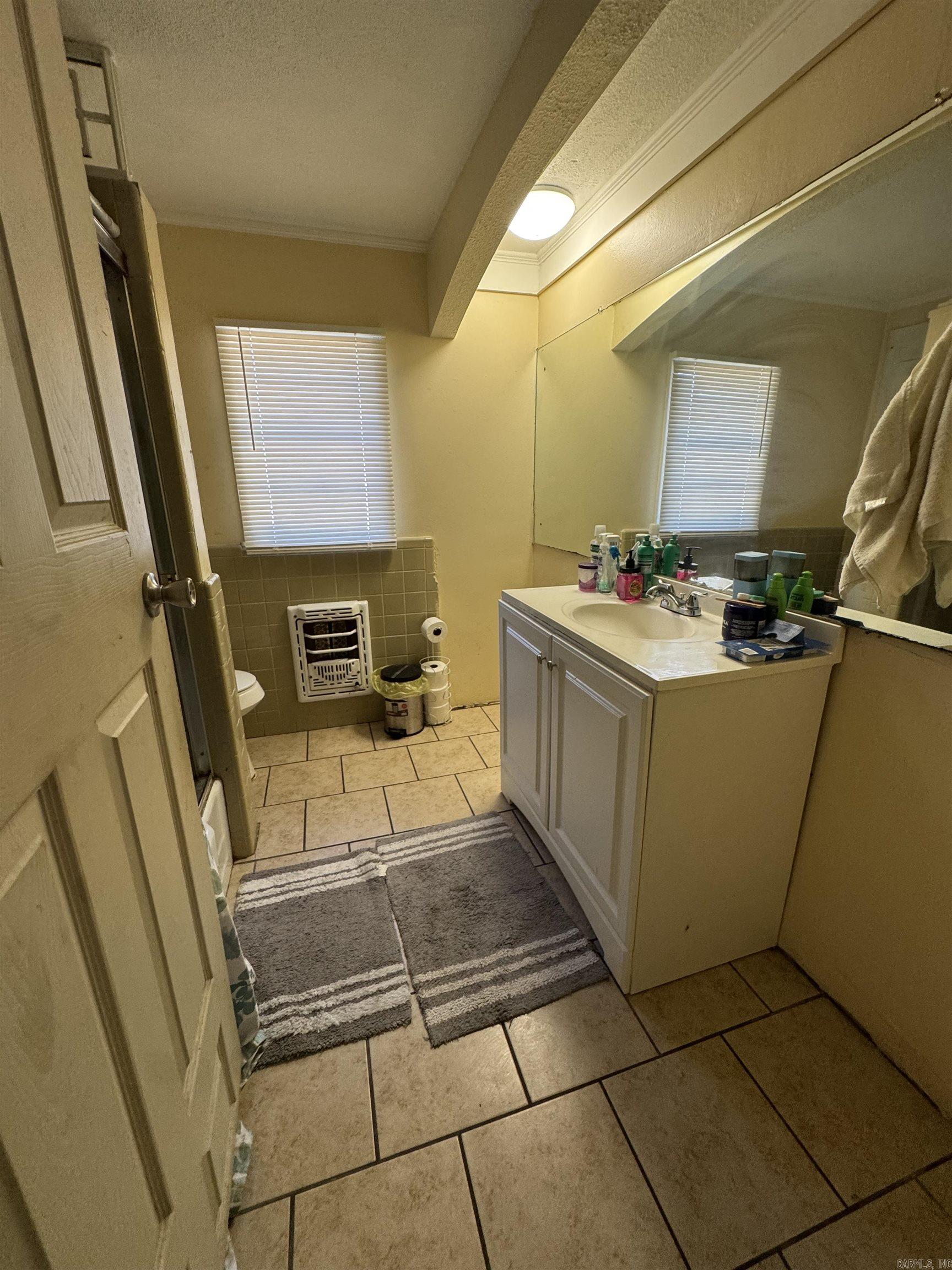 1210 Bock Street Property Photo 9