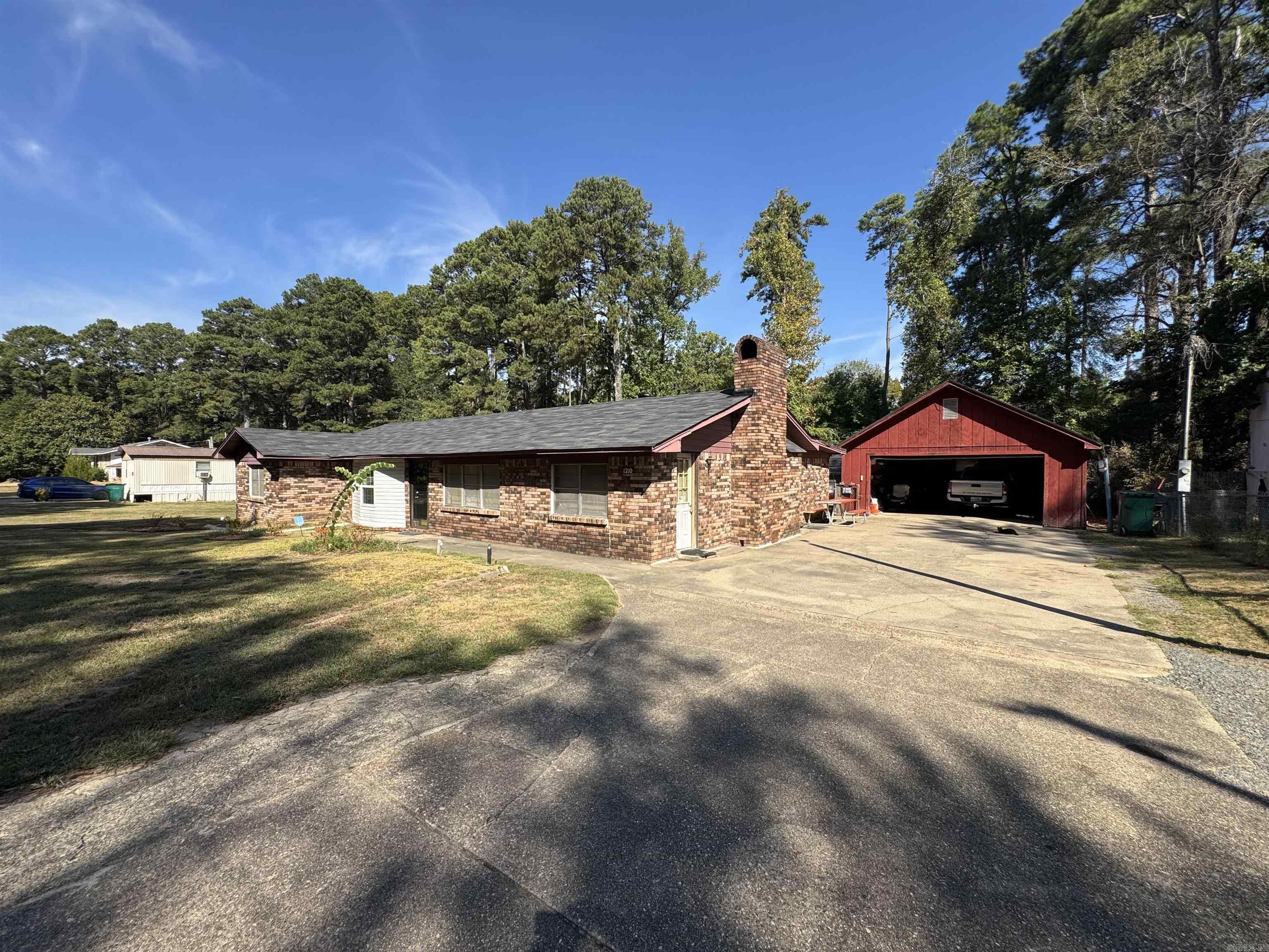 1210 Bock Street Property Photo 13
