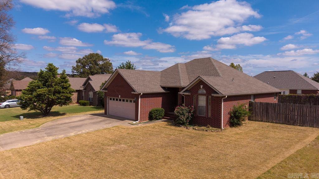 2222 Clara Dr Property Photo 5