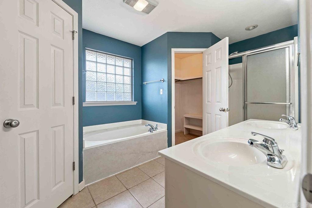 2222 Clara Dr Property Photo 18