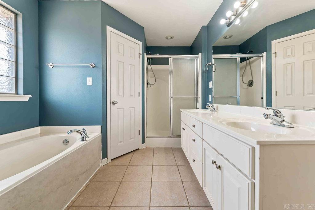 2222 Clara Dr Property Photo 20