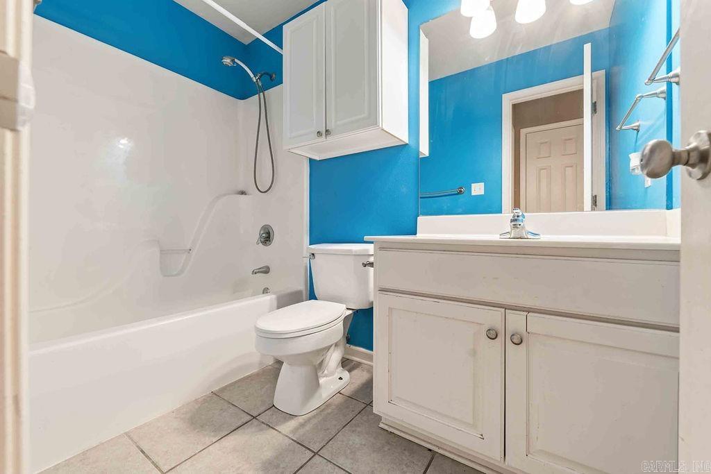 2222 Clara Dr Property Photo 22