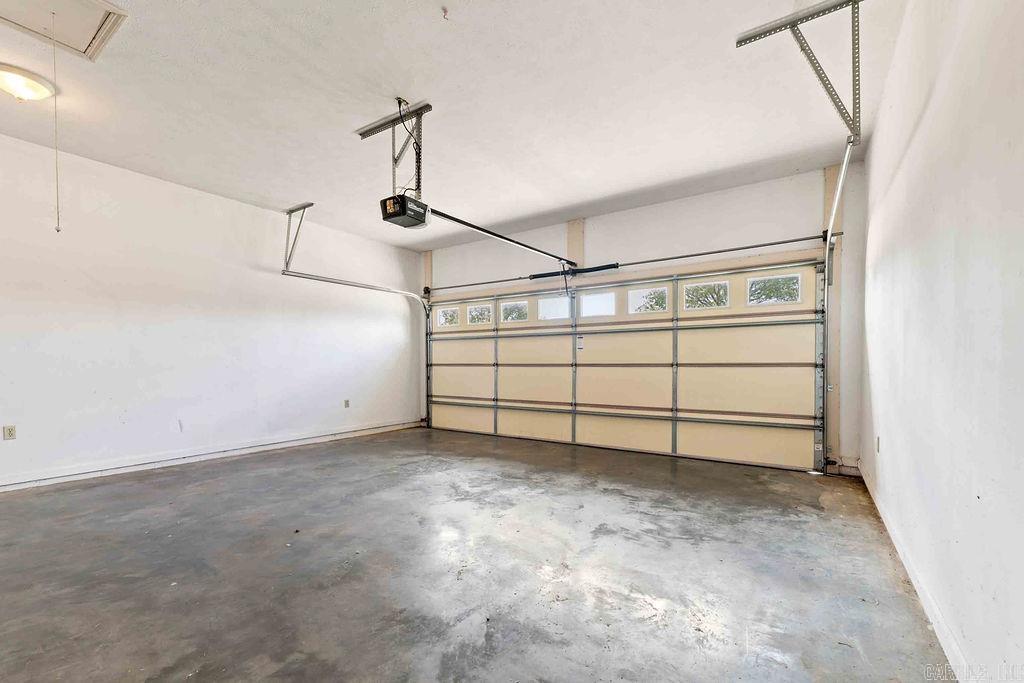 2222 Clara Dr Property Photo 25