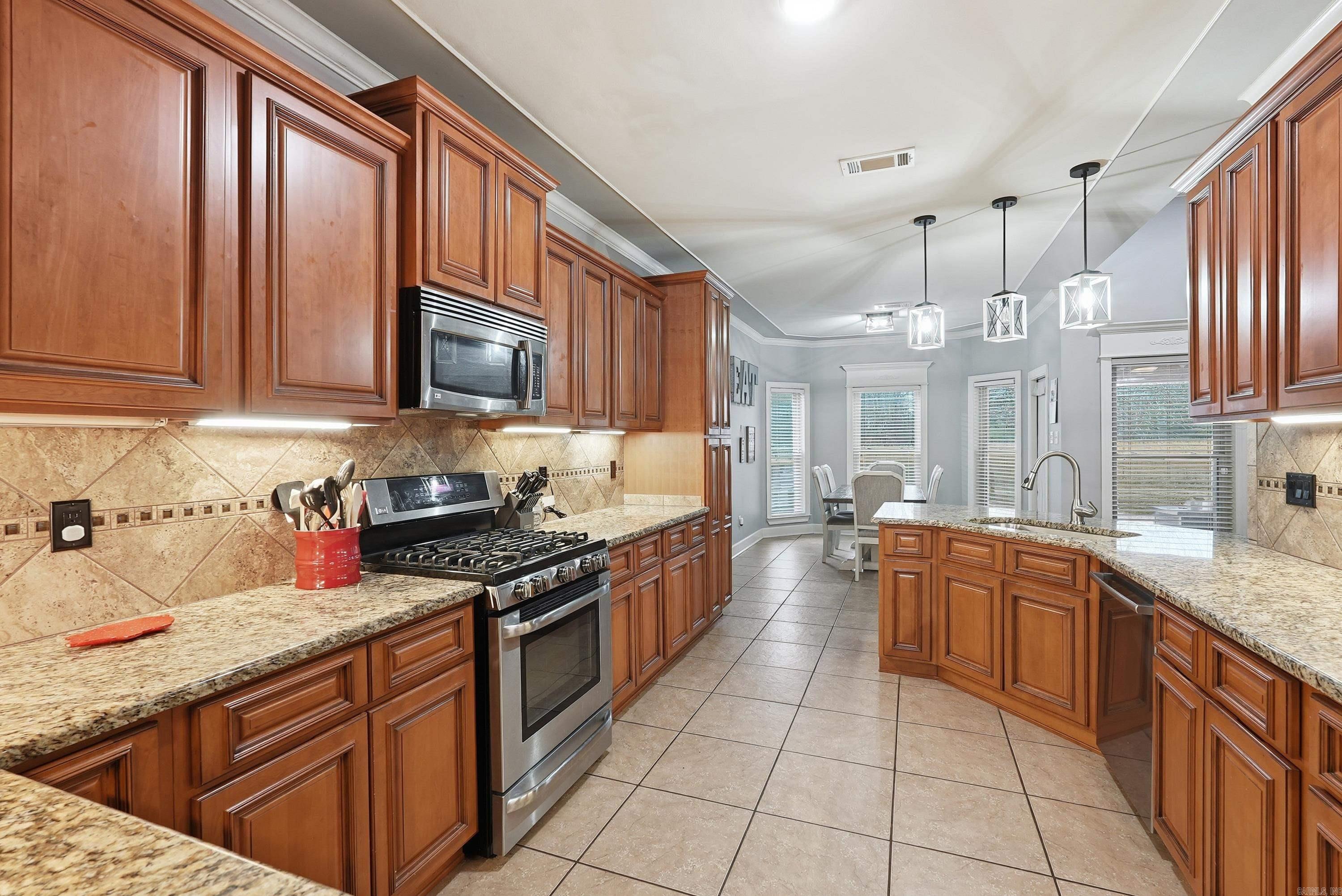 63 Waterloo Loop Property Photo 11